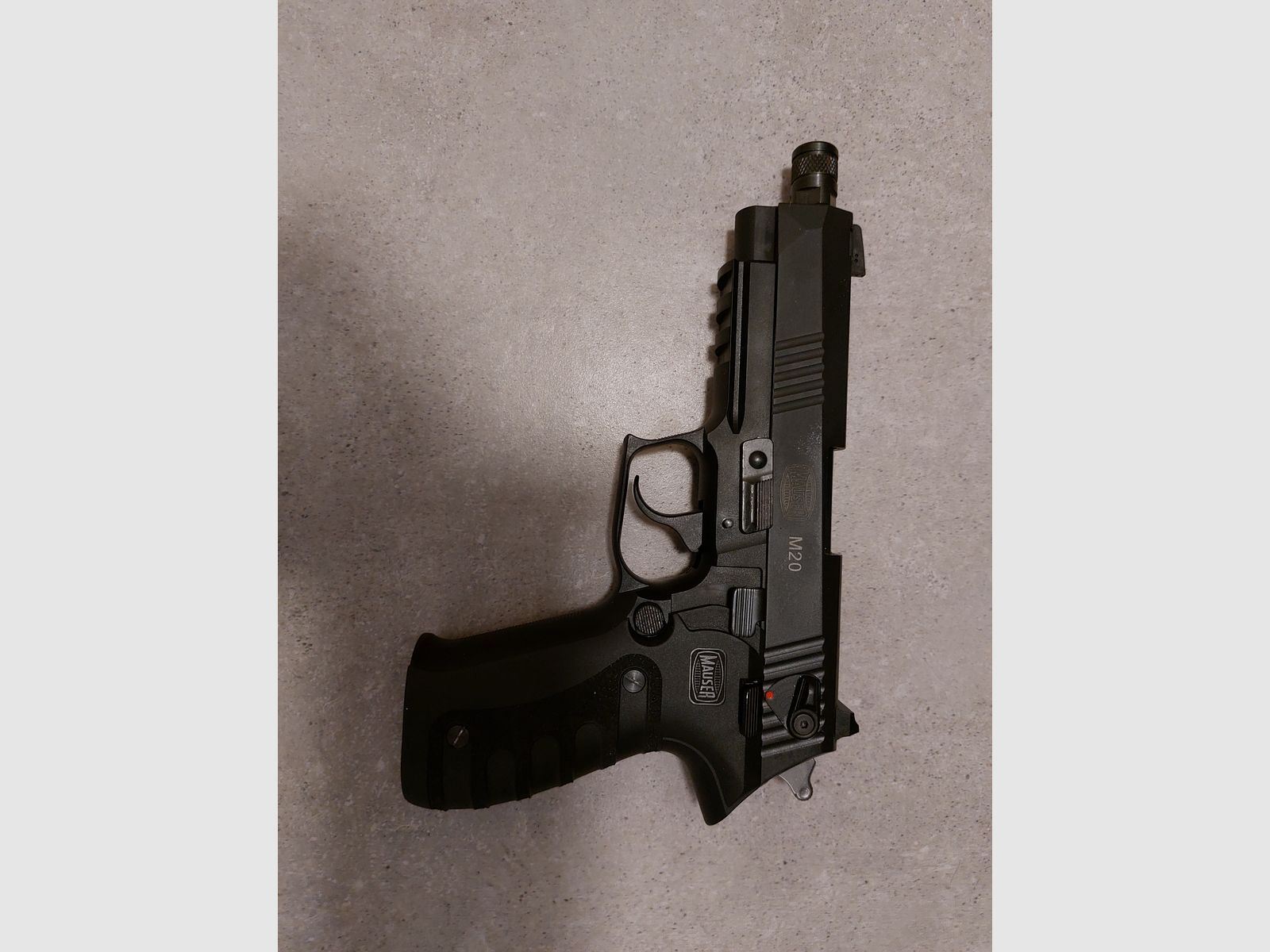 Mauser M20 Black SD – caliber .22 lfb (.22 LR)