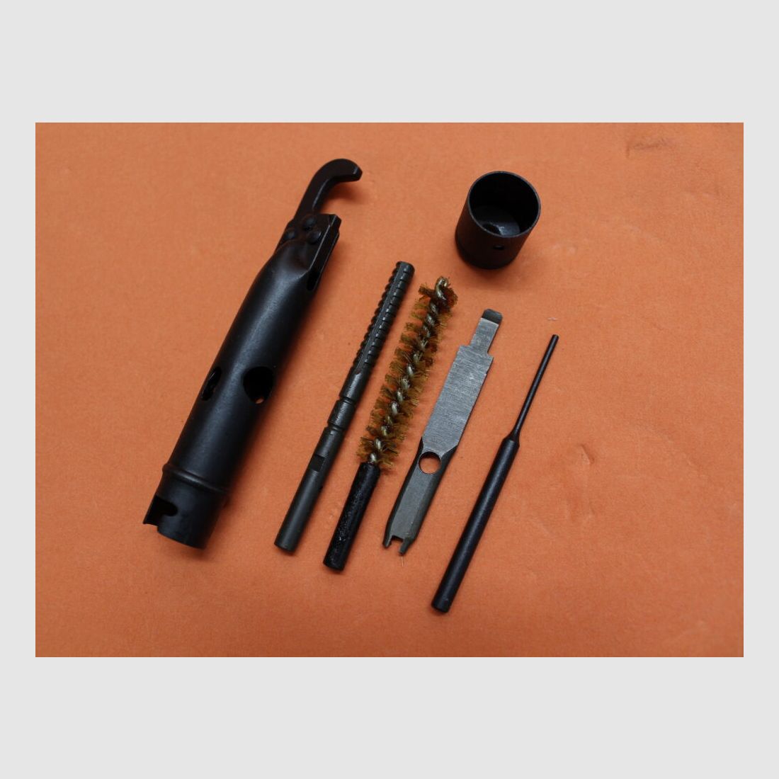 SURPLUS de la URSS Izhmash Dragunov SVD: dispositivo de limpieza/herramienta combinada (SURPLUS como nuevo) también para Tigr/SWD