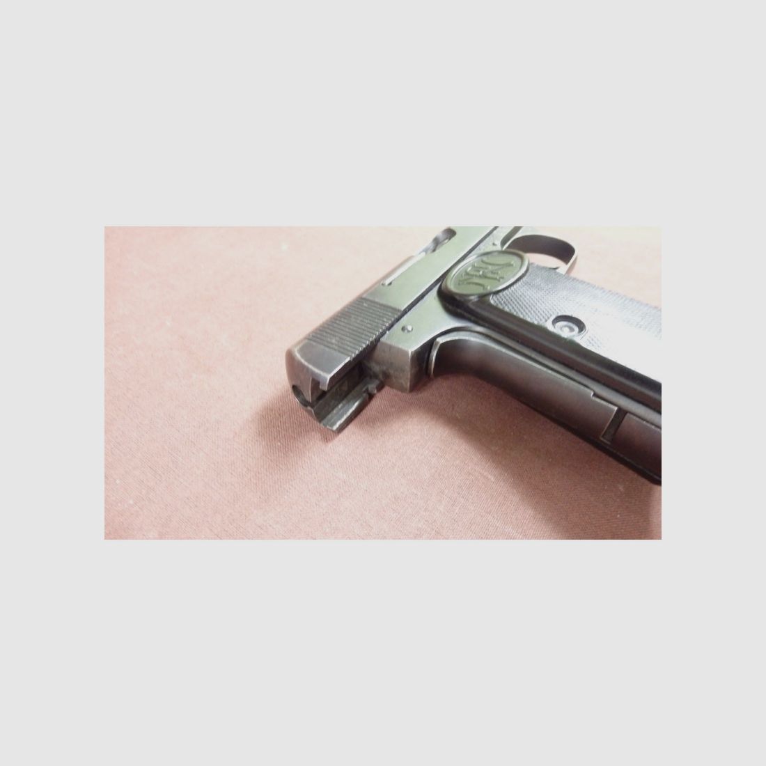 Pistola FN 1910 [C153], imagen 12 de 16