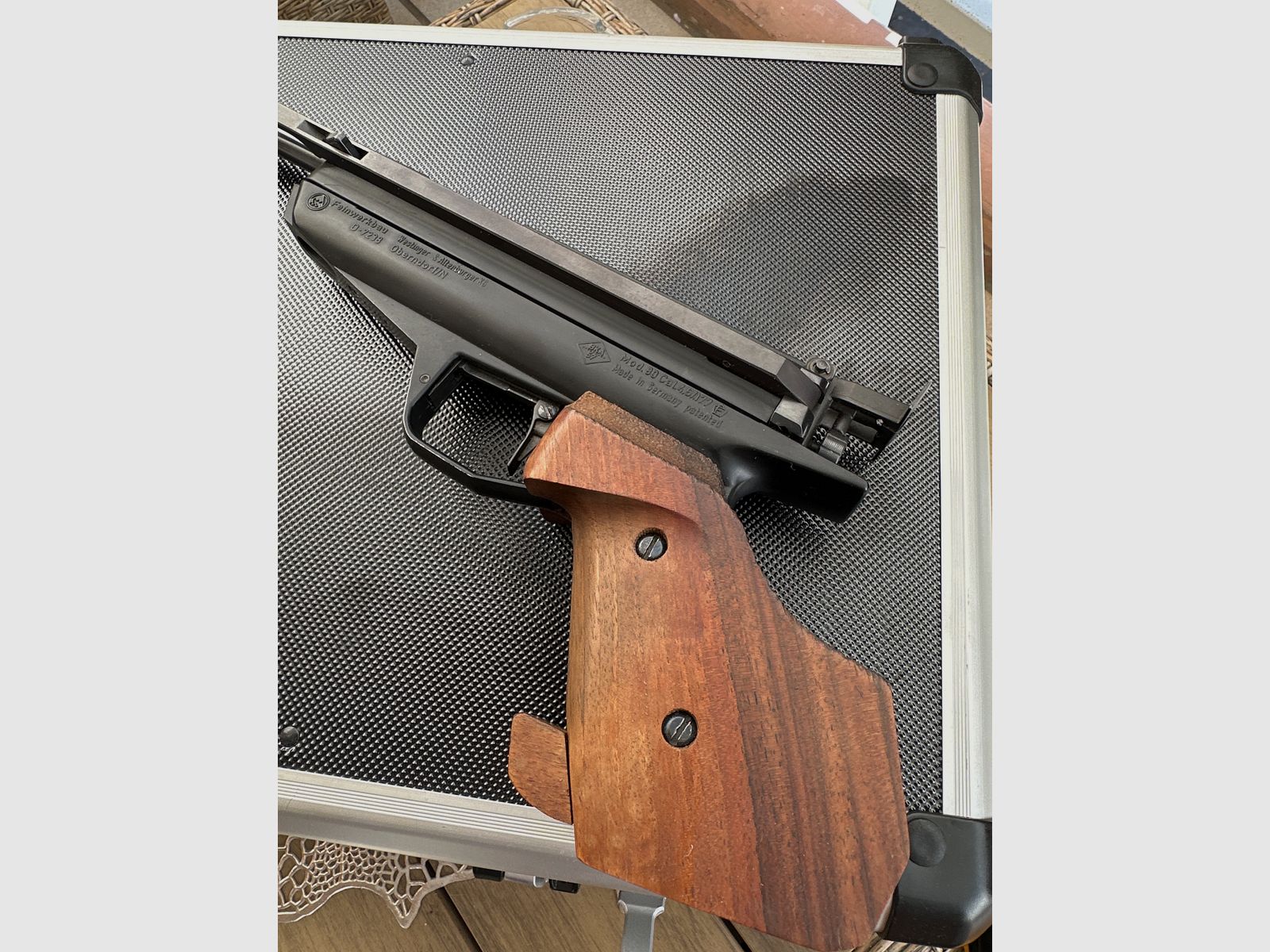 Feinwerkbau Mod.80 Cal.4,5 / 177 Seitenspanner Luftpistole 