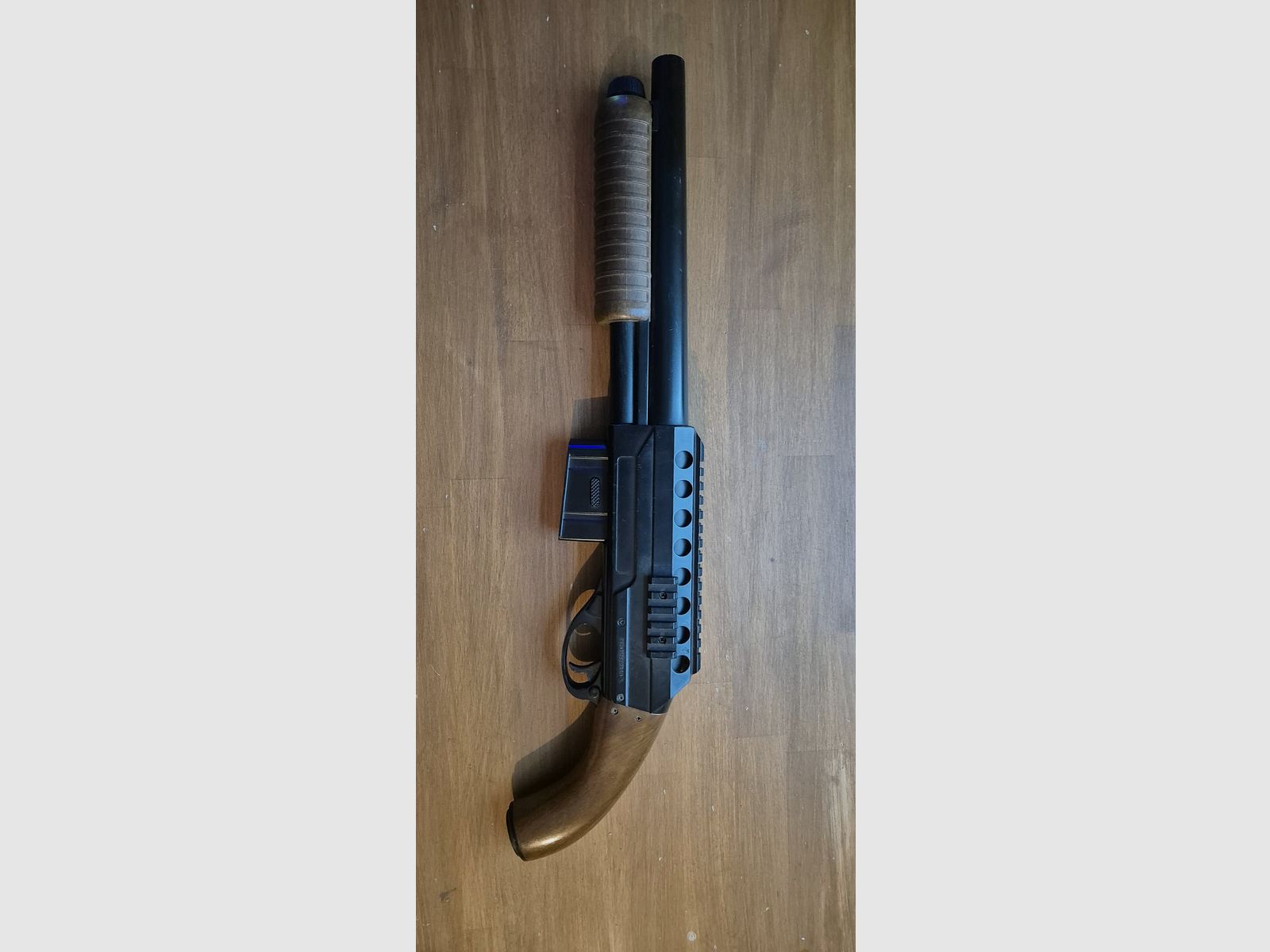 Shotgun Wooden 0,5 Joule 