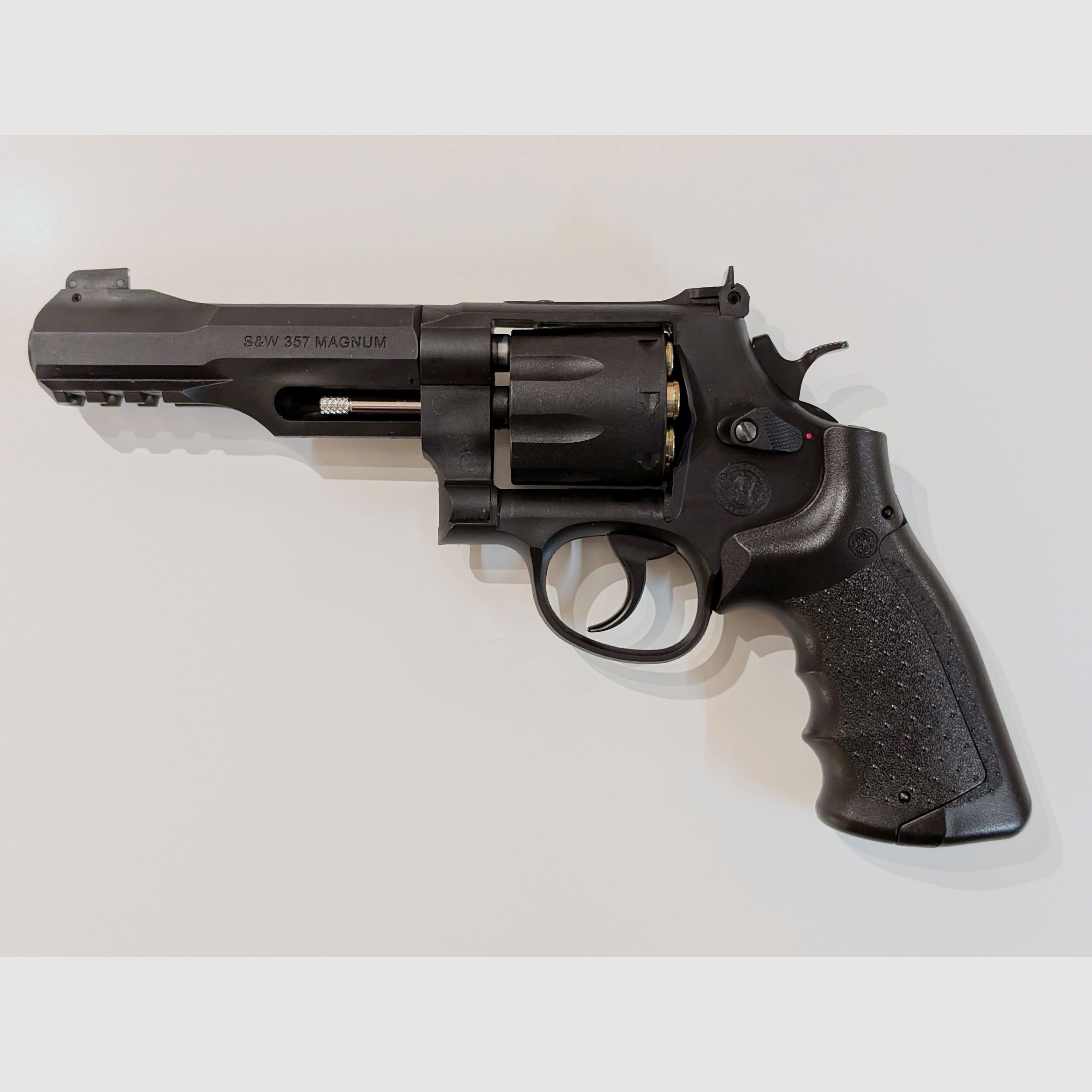 Smith & Wesson M&P R8 4 Zoll CO2 Revolver 6mm BB
