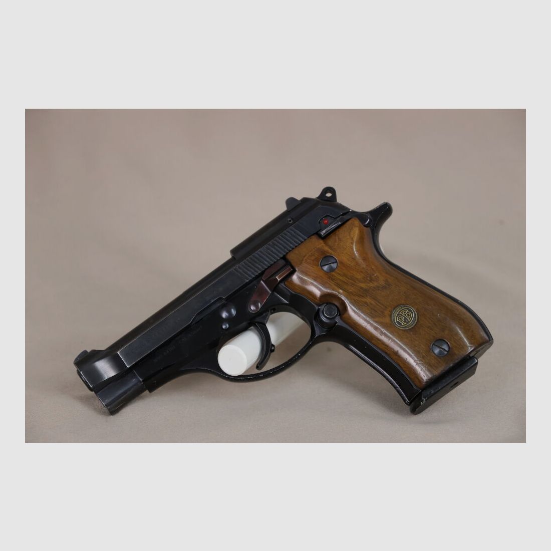 Beretta Mod. 84 BB // .380 Auto o 9mm Short