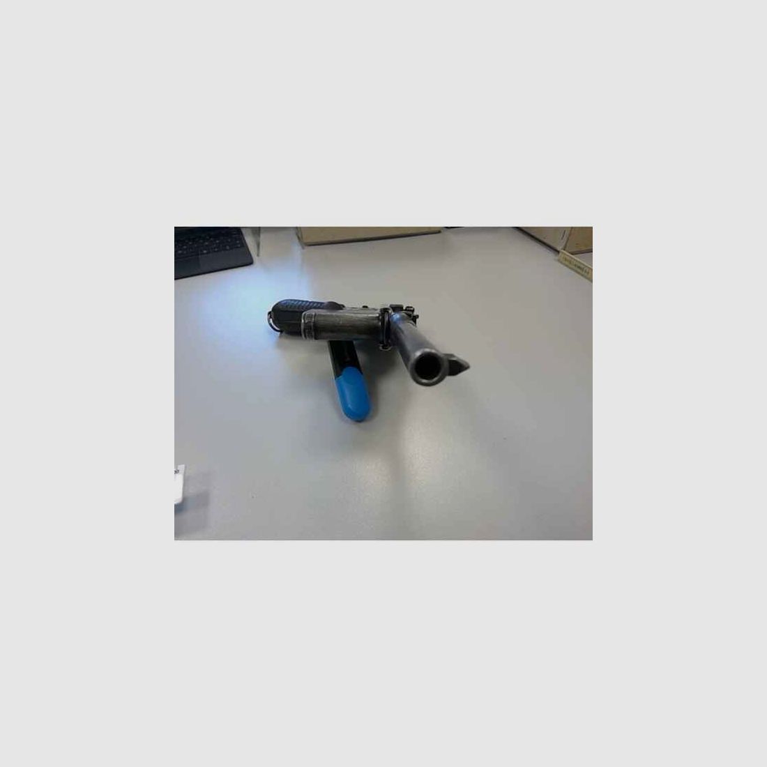 Pistole Mauser C96 Kal.7