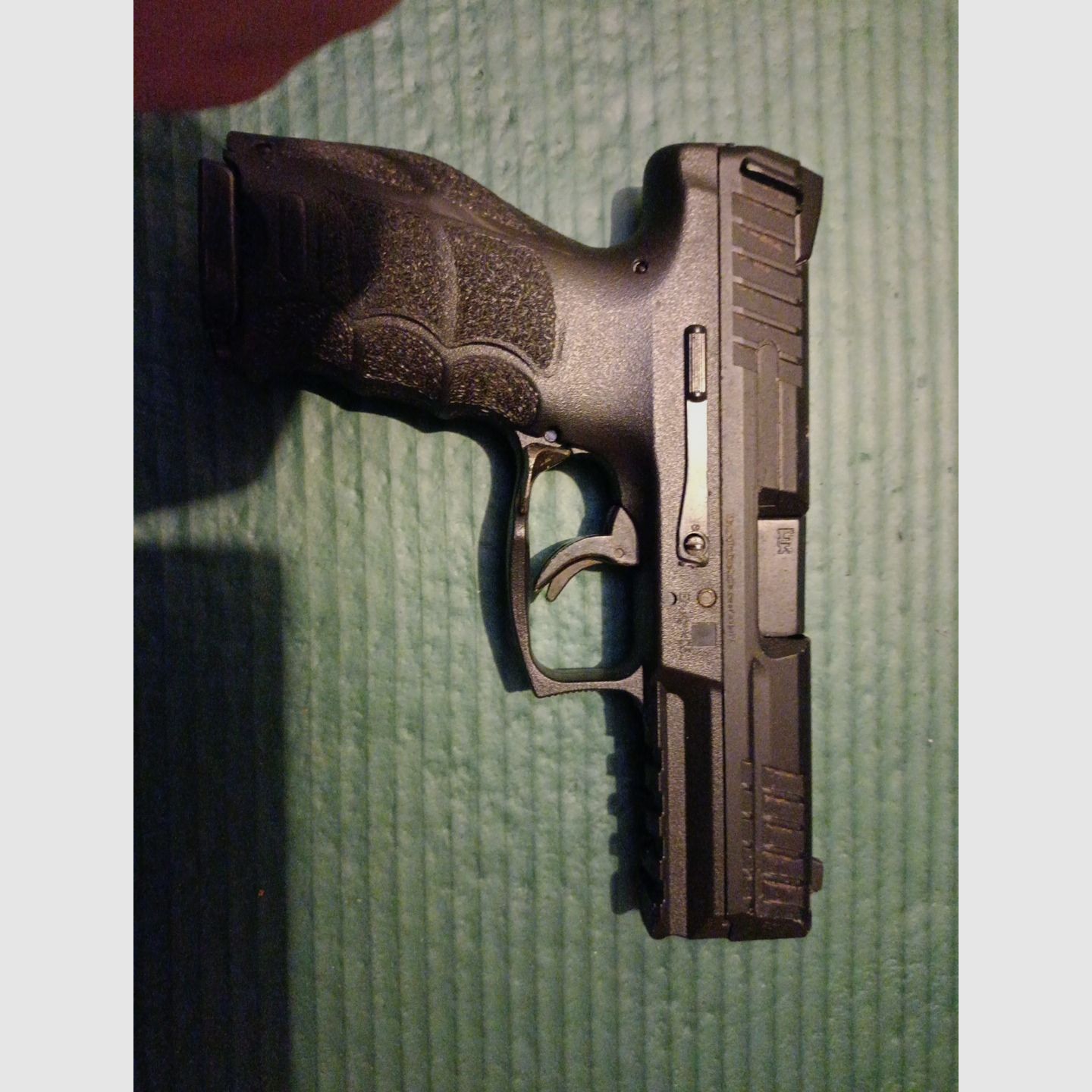 Heckler und Koch VP9 Umarek metall 6mm Softair 0,5 J. Authentic replica