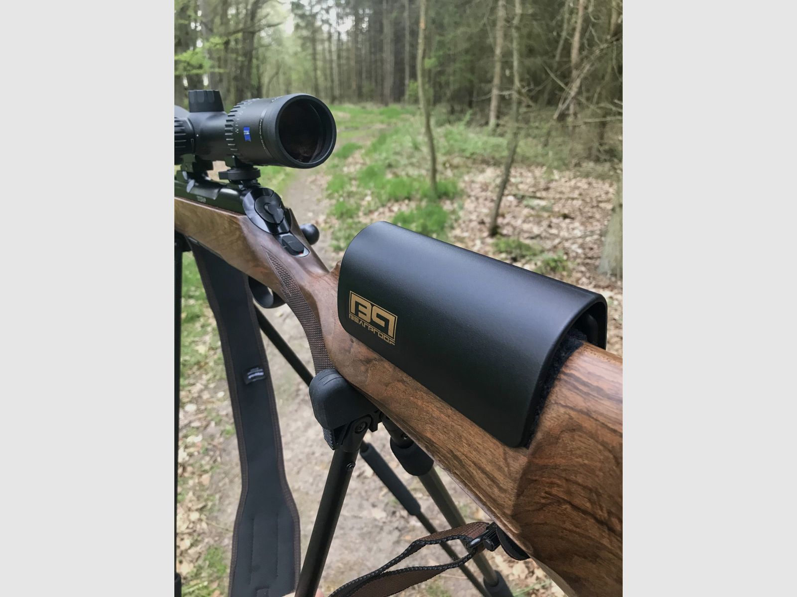 BEARPROOF PRECISION Stock Riser with Cartridge Holder - Black