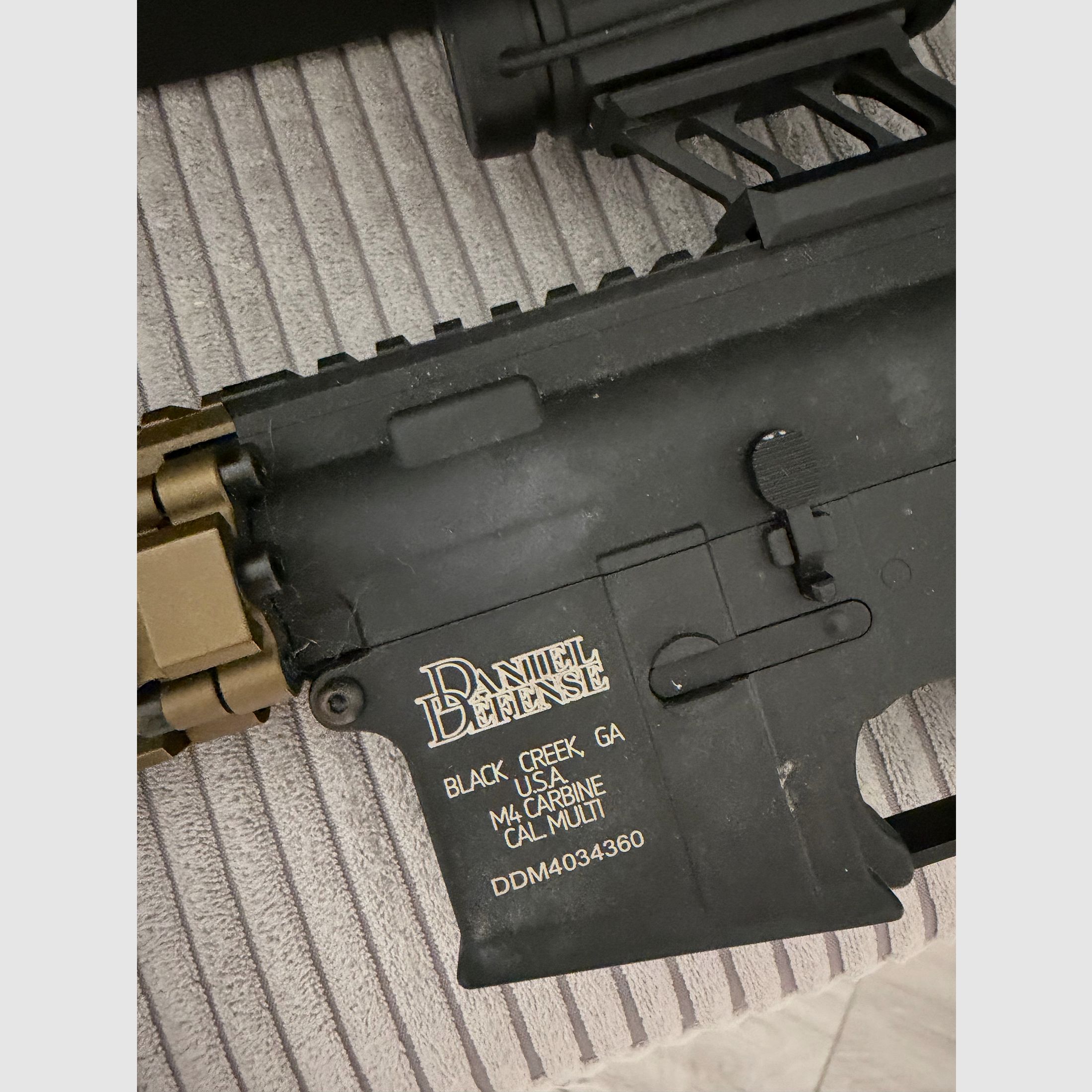 Airsoft Waffe Gewehr John Defense mit Zubeör