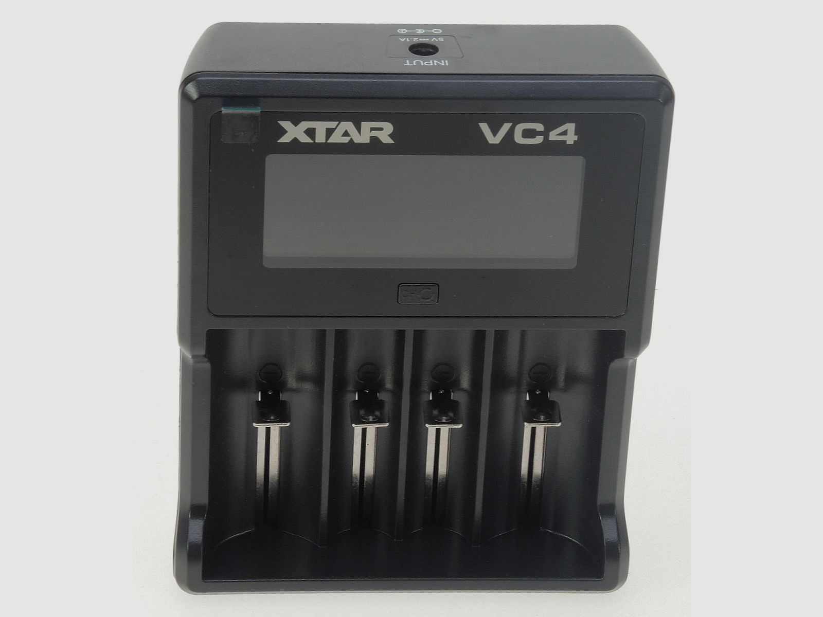 Xtar VC4 Ladegerät für Li-Ion 3,6V/3,7V