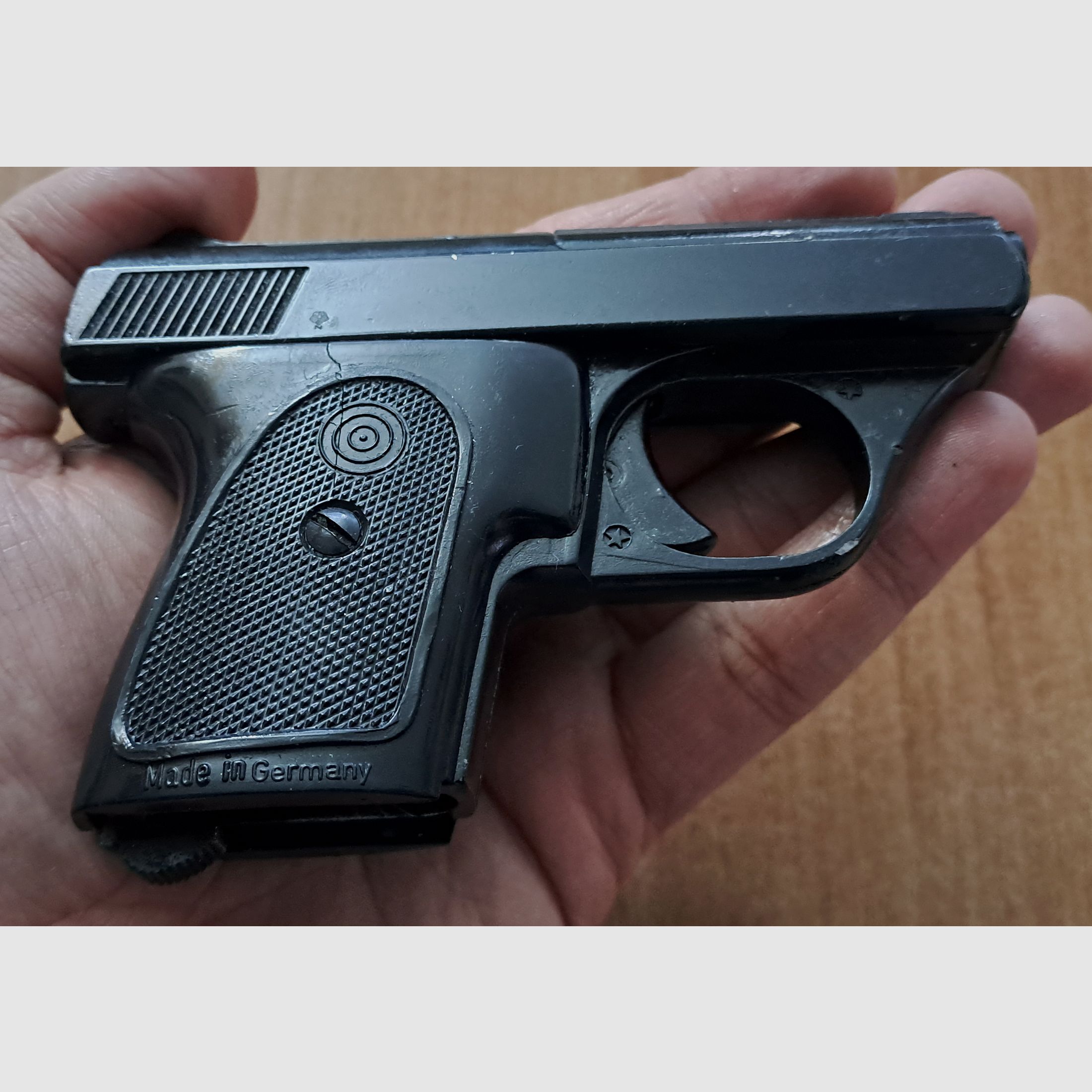 ME 8 Detective 8mm Knall im PTB 100/2