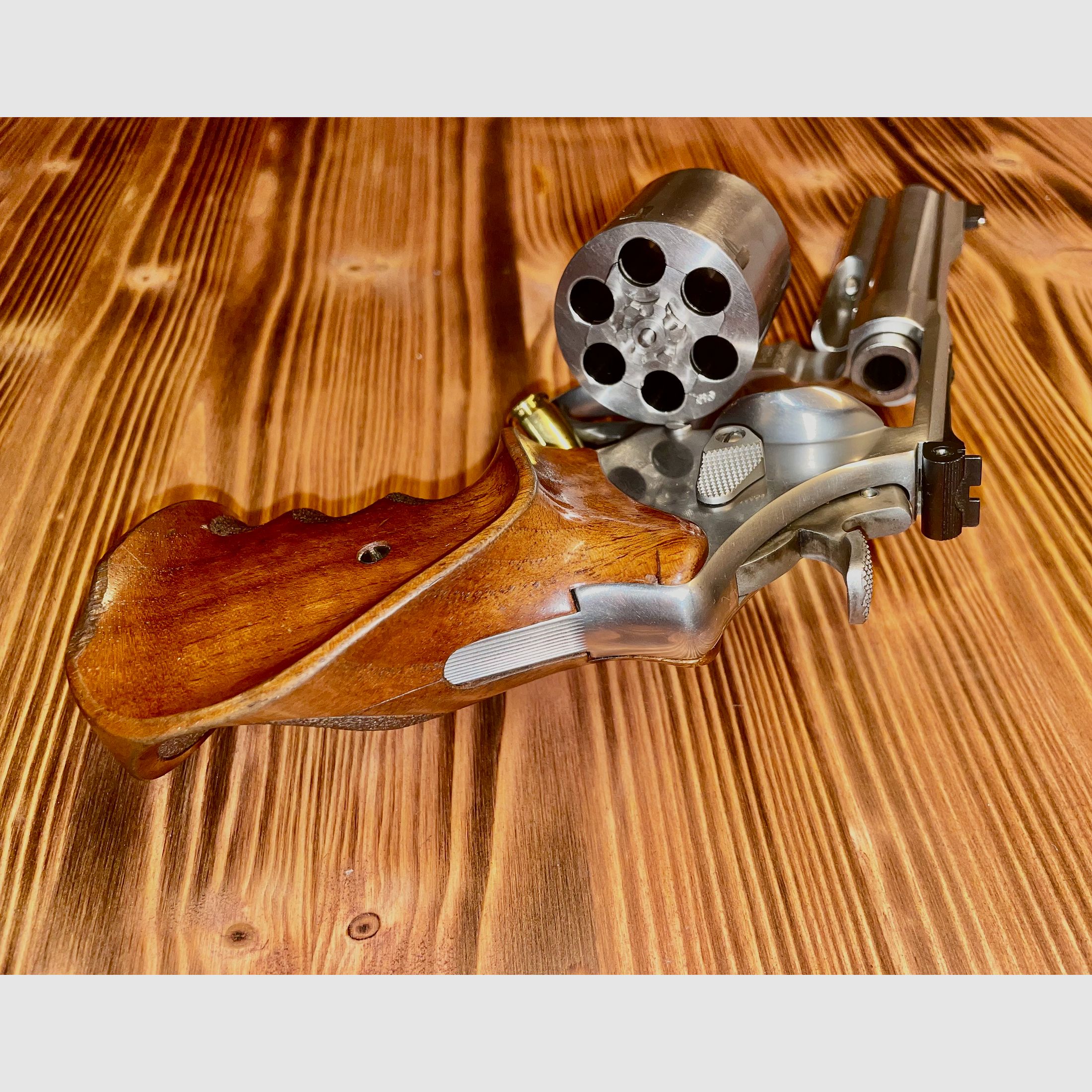 Smith & Wesson .357 Magnum 627 Ziel Champion