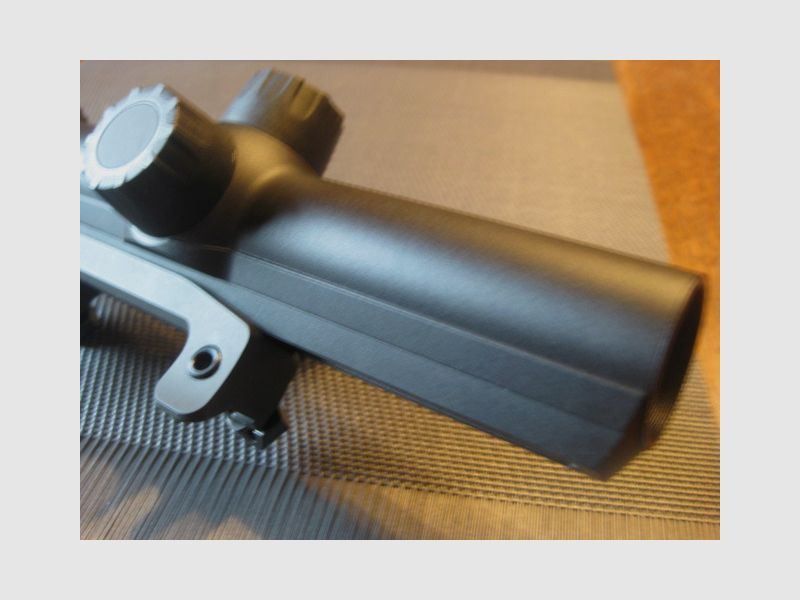 TOP NOWY "Made in Germany" ZEISS V6 1,1 - 6 x 24 M (wewnętrzny szynowy) oraz krzyż 60 i oryginalny montaż Blaser/Sauer !! Do broni Blaser i nowego Sauer 505 !! Nie Mauser-Swarovski-Leica-Steyr-Kahles-DDoptics-SteelAction