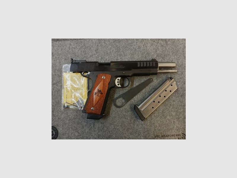 Nowlin Mod. Challenger, Kal. 9x19, 6"