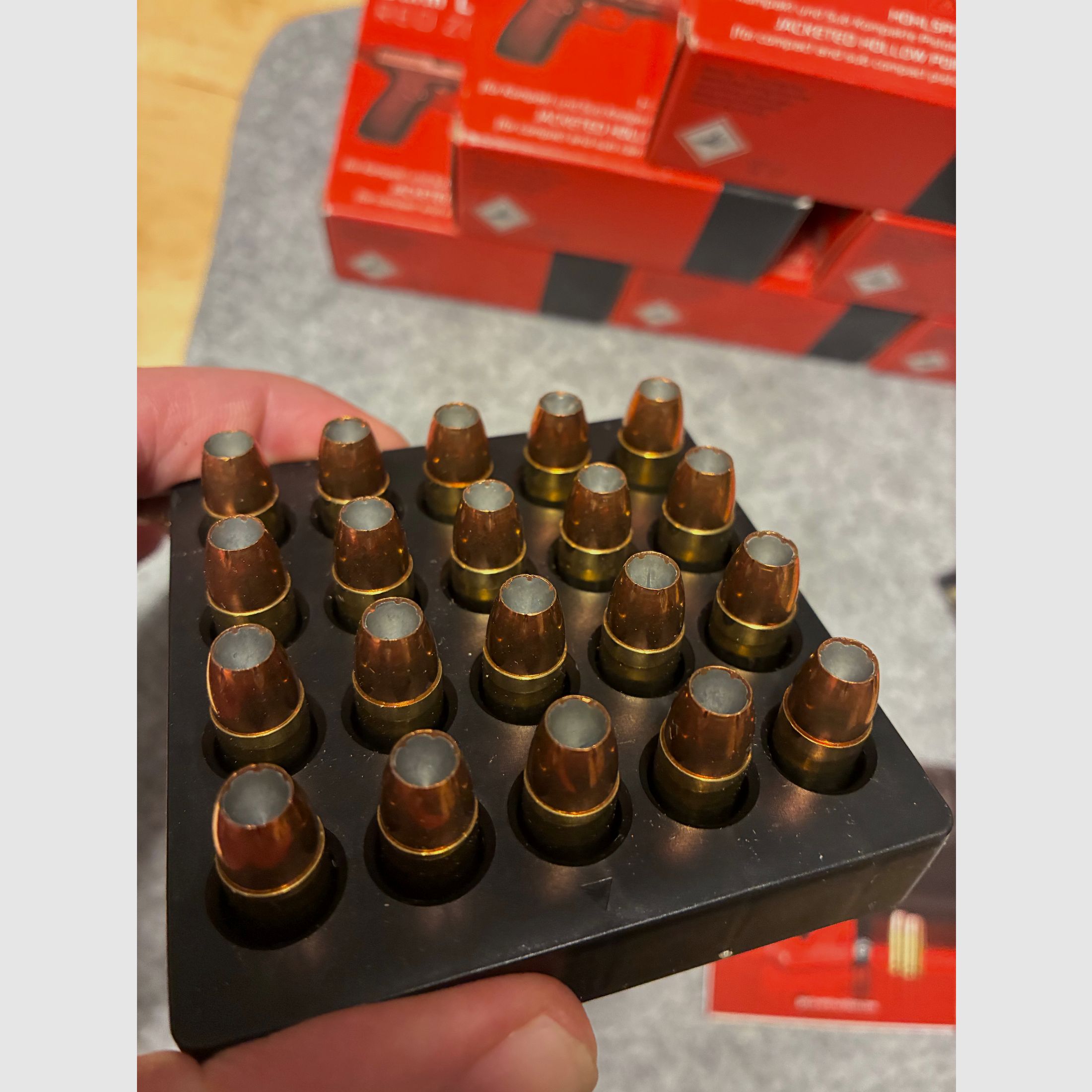 Geco 9mm Luger Red Zone 8,0 g Holhlspitz 124 gr jackated hollow point Fangschuss 124