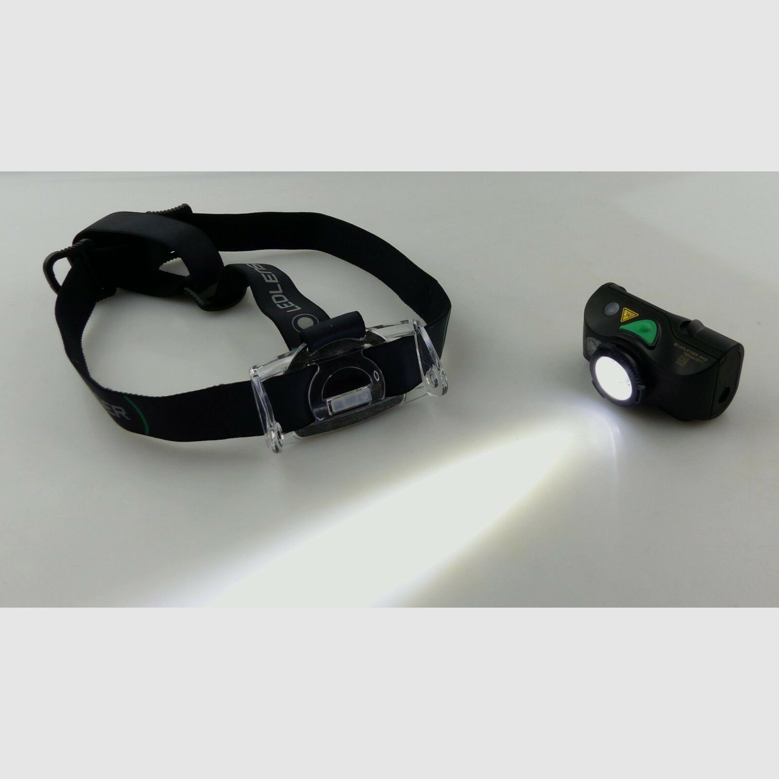 Ledlenser 500972 LED Kopflampe Stirnlampe MH8 Multicolor 600 Lumen Jagd Angeln