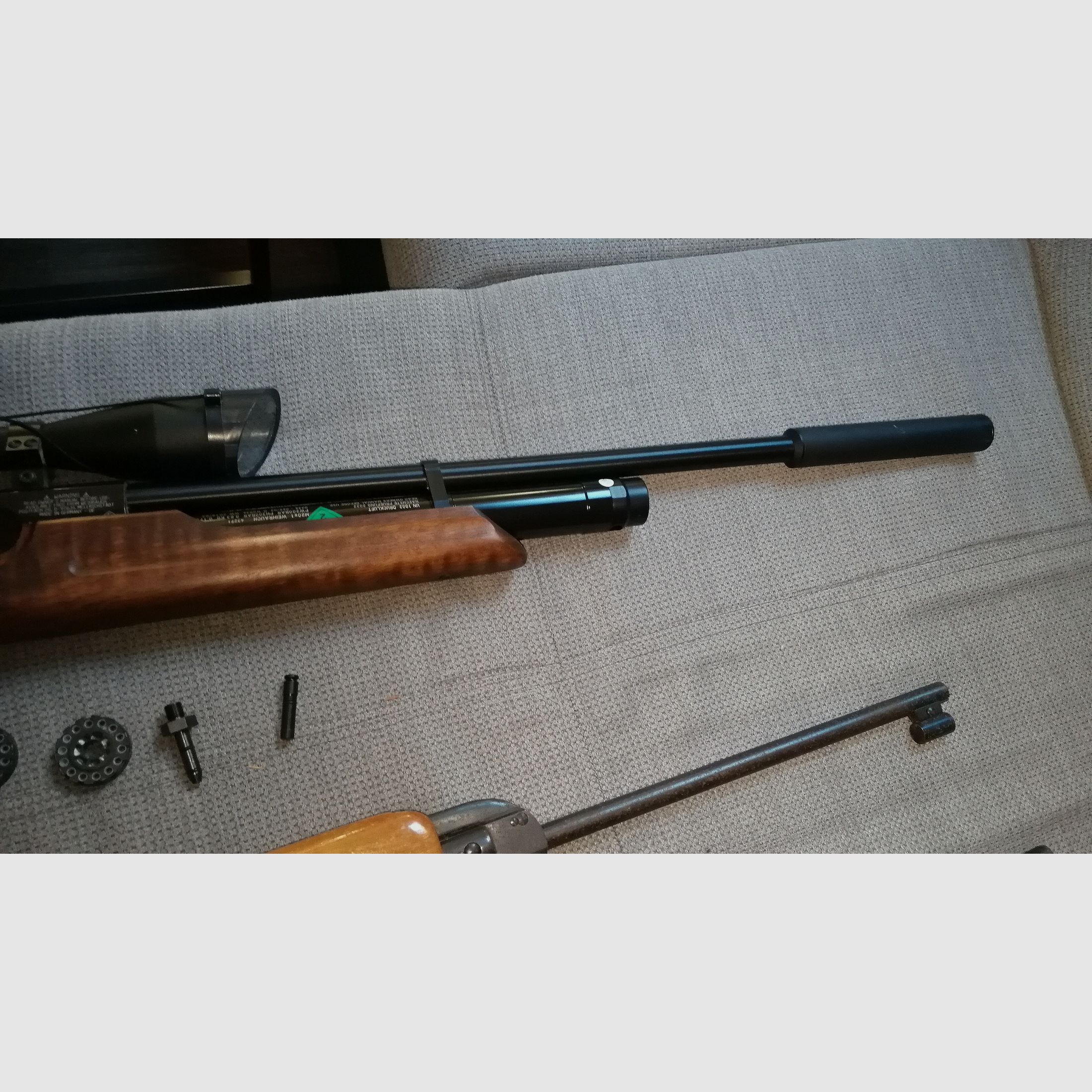 Incienso HW 100 T FSB con bomba de aire comprimido M 220 con mira telescópica, silenciador y accesorios (ver fotos) + 2 rifles de aire más antiguos como regalo