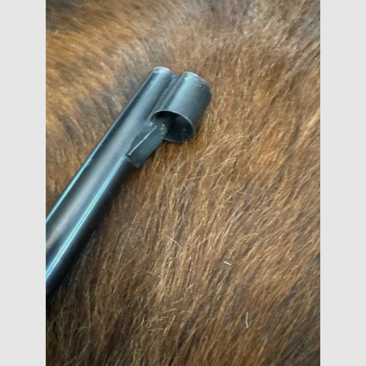 VOERE carabina a ripetizione cal. 6 mm Flobert con calcio in legno. Carabina classica per piccoli calibri