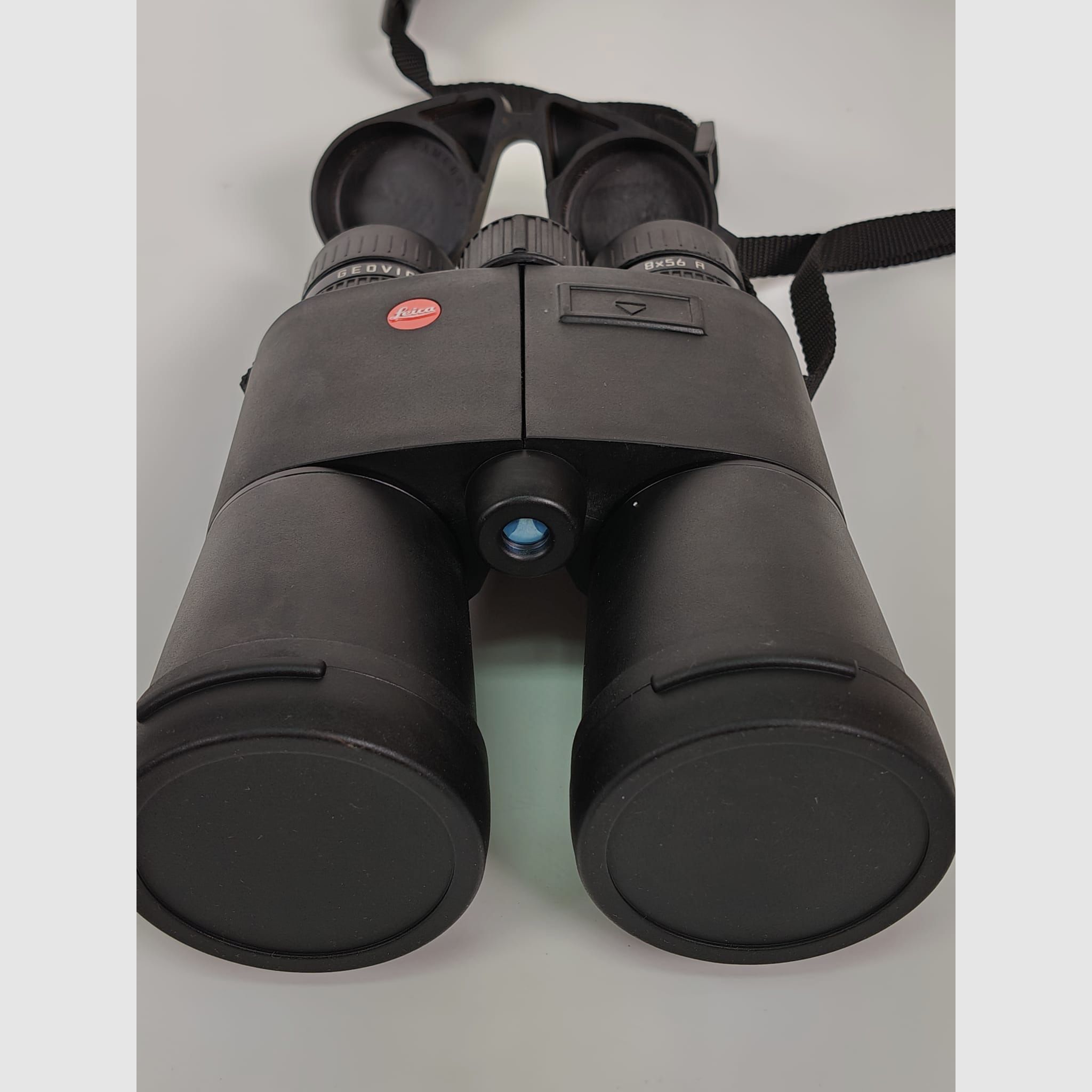 Leica Geovid 8x56 – hochwertiges Fernglas mit Entfernungsmesser