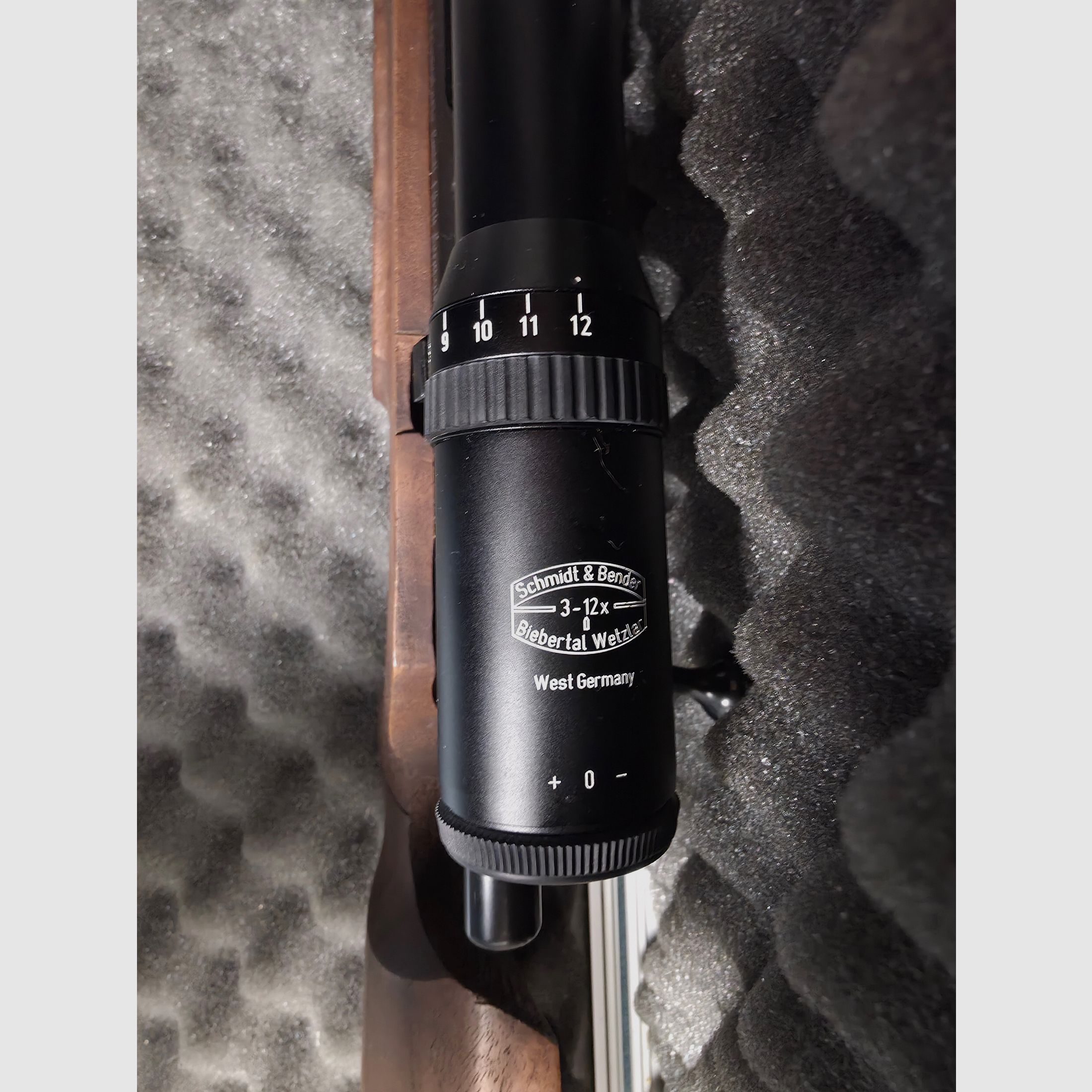 KRICO Modell 400 Kaliber .22 Hornet mit Schmidt&Bender 3-12x50