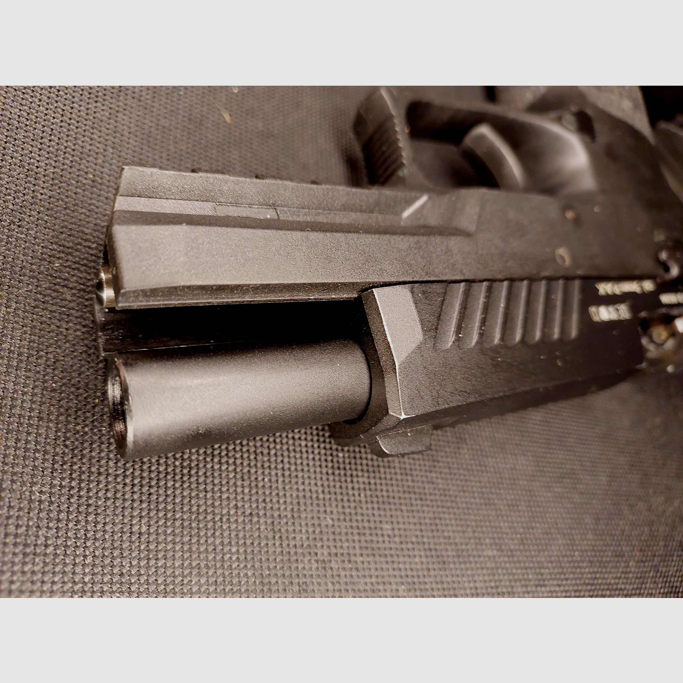 Sig Sauer P320 blank firing pistol in caliber 9 mm P.A.K. Black in the original SIG case (PTB 1038)