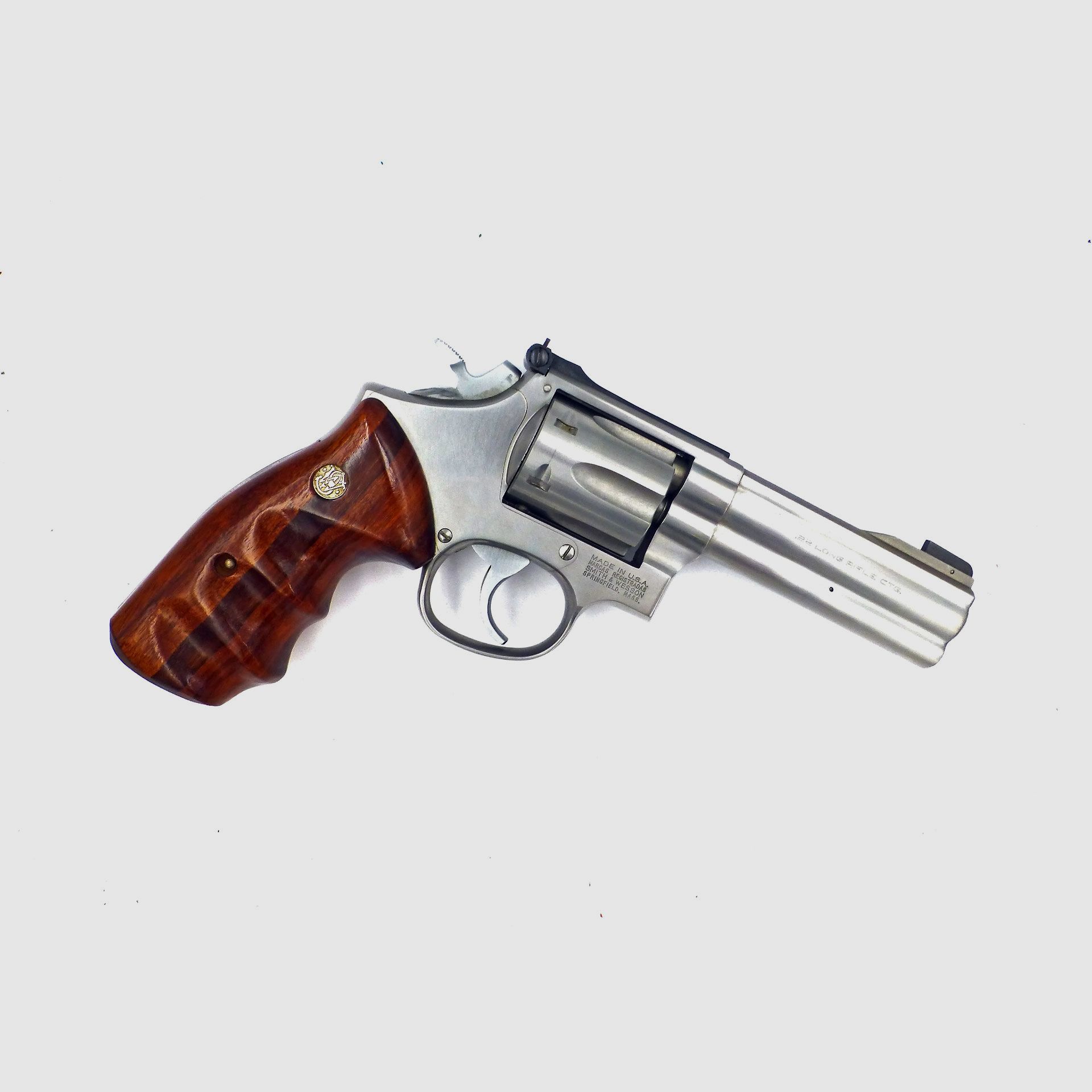 Rewolwer Smith & WESSON 617 (6 nabojów), zdjęcie 1 z 2