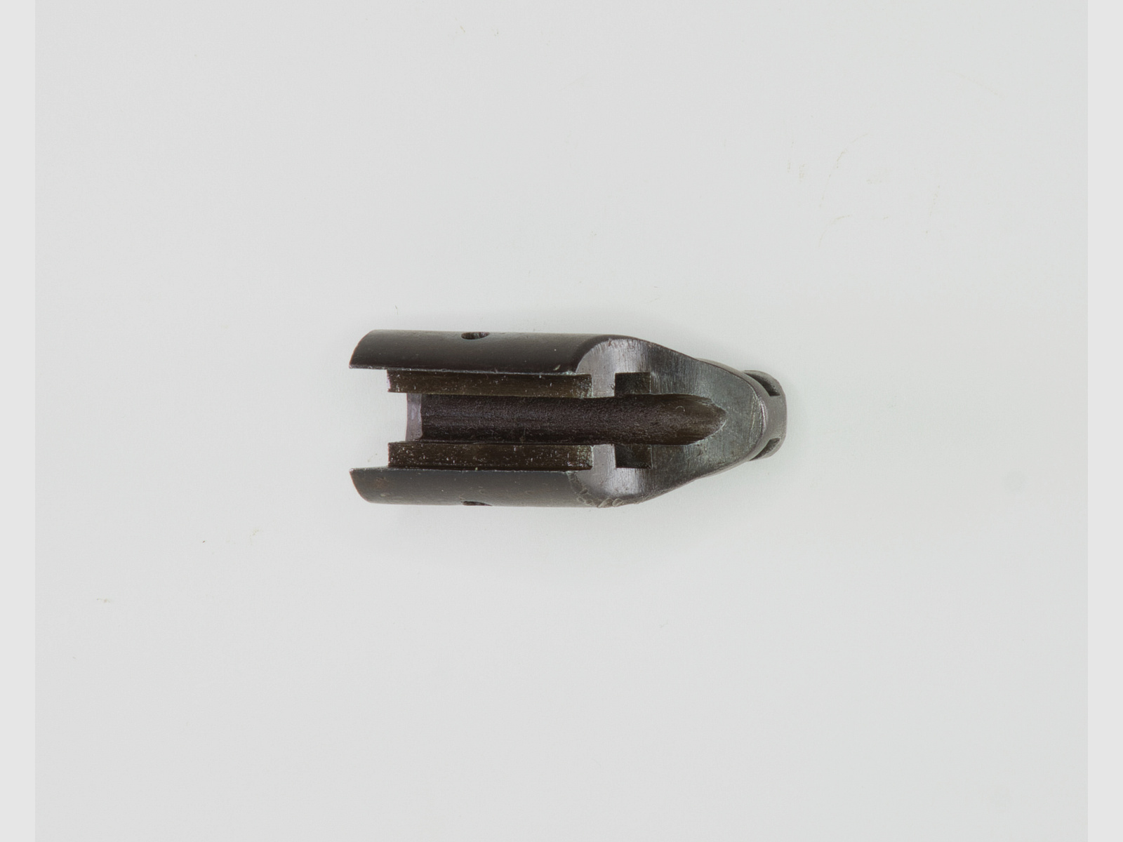 Ricchieri bayonet adapter for the Argentine Mauser M1909 rifle and the Spanish Mauser 1943 (M43) rifle.