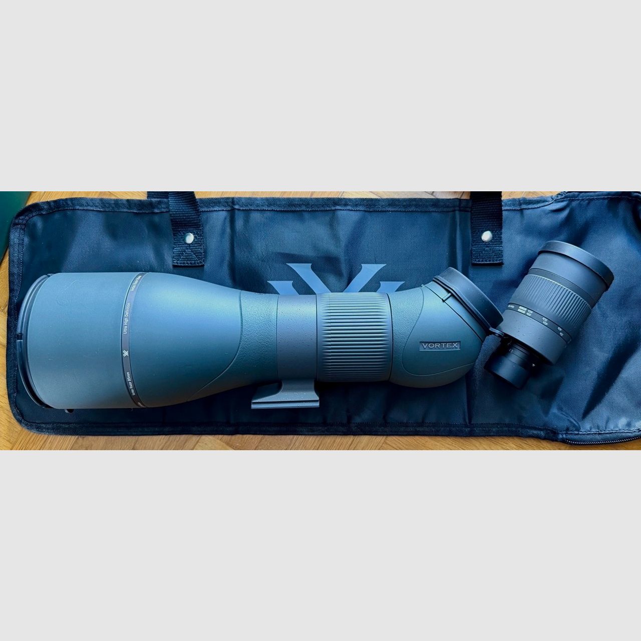 Vortex Razor HD Spotting Scope 27-60x85 (NEW - OVP) with 2 Eyepieces