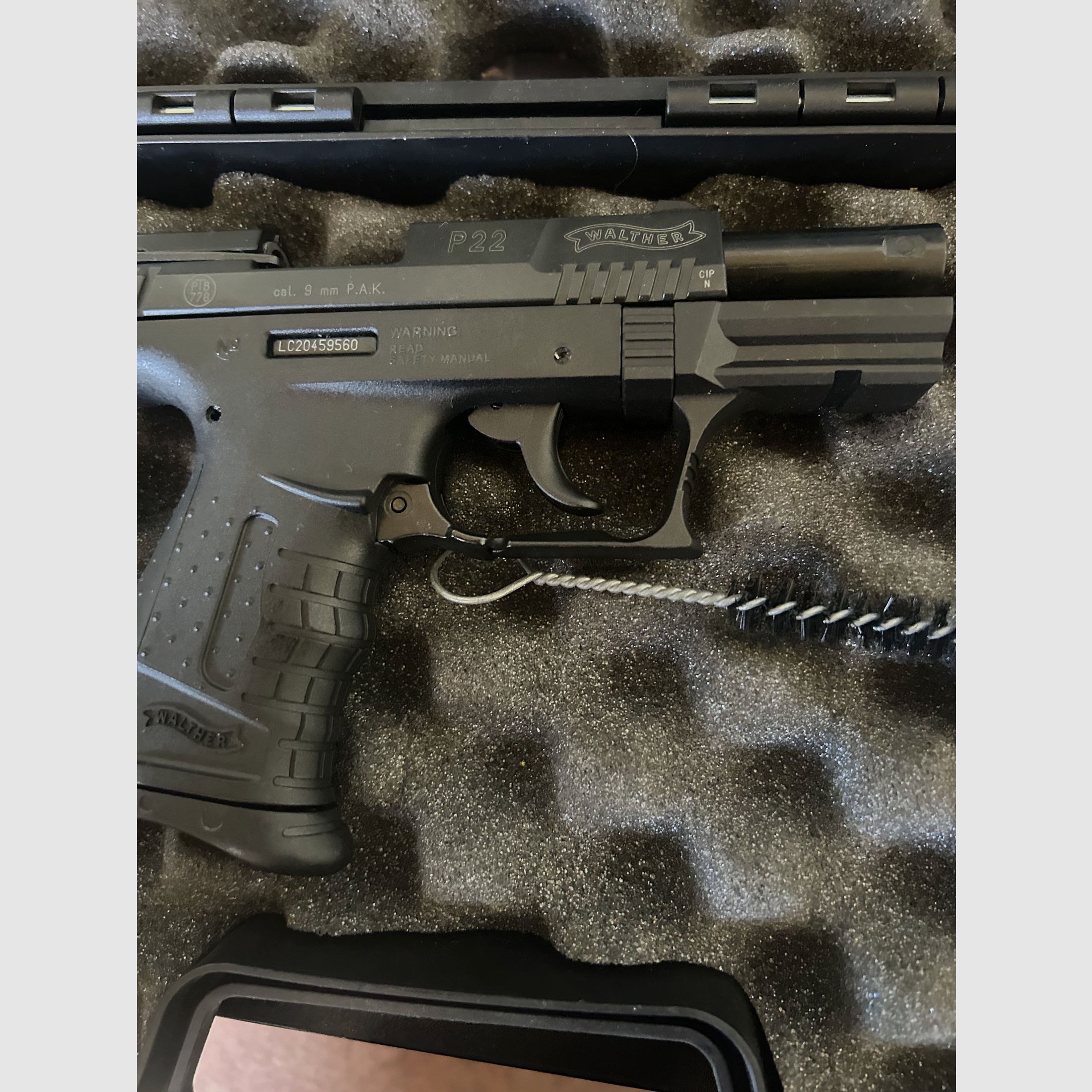 Half-functioning blank-firing Walter P22 BLK