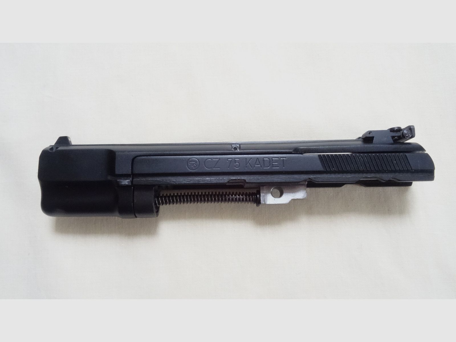 Système interchangeable CZ 75 Kadett en calibre 22 lr