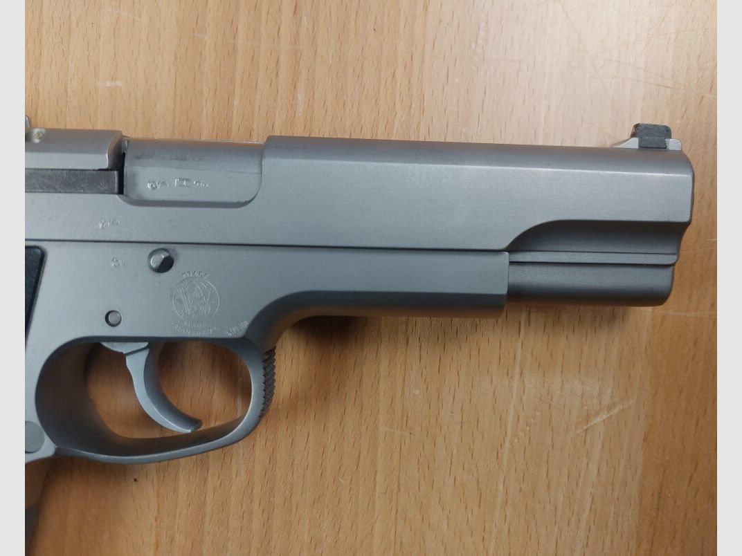 Smith & Wesson, USA Modell 4506-1