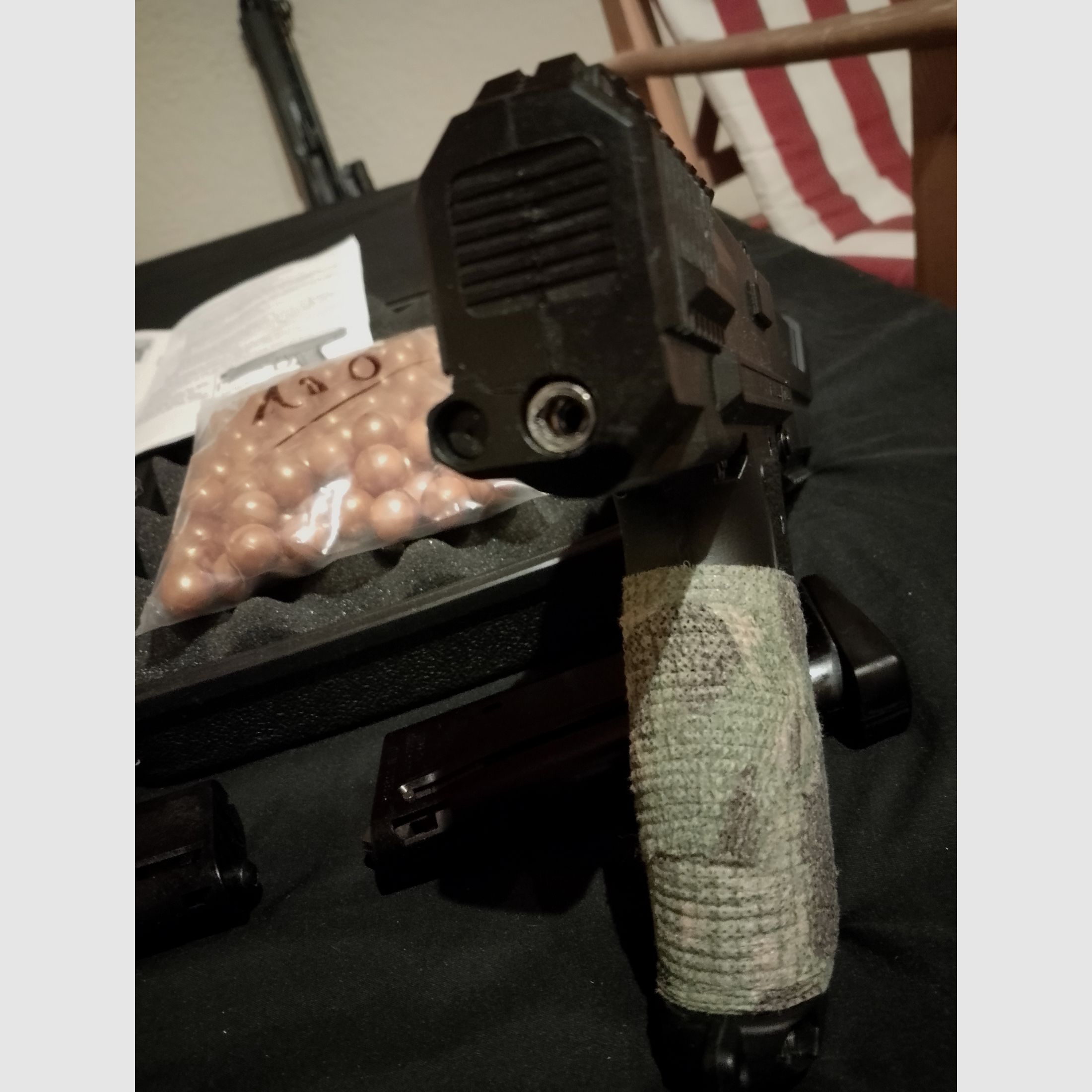 Ähnlich Tippmann Tipx Pg7 Mission Markierer .68 Zubehör Tuning  Paintballs Cal 68 Set 2 Magazine co2 Koffer Nagelgeschosse Rubberballs 