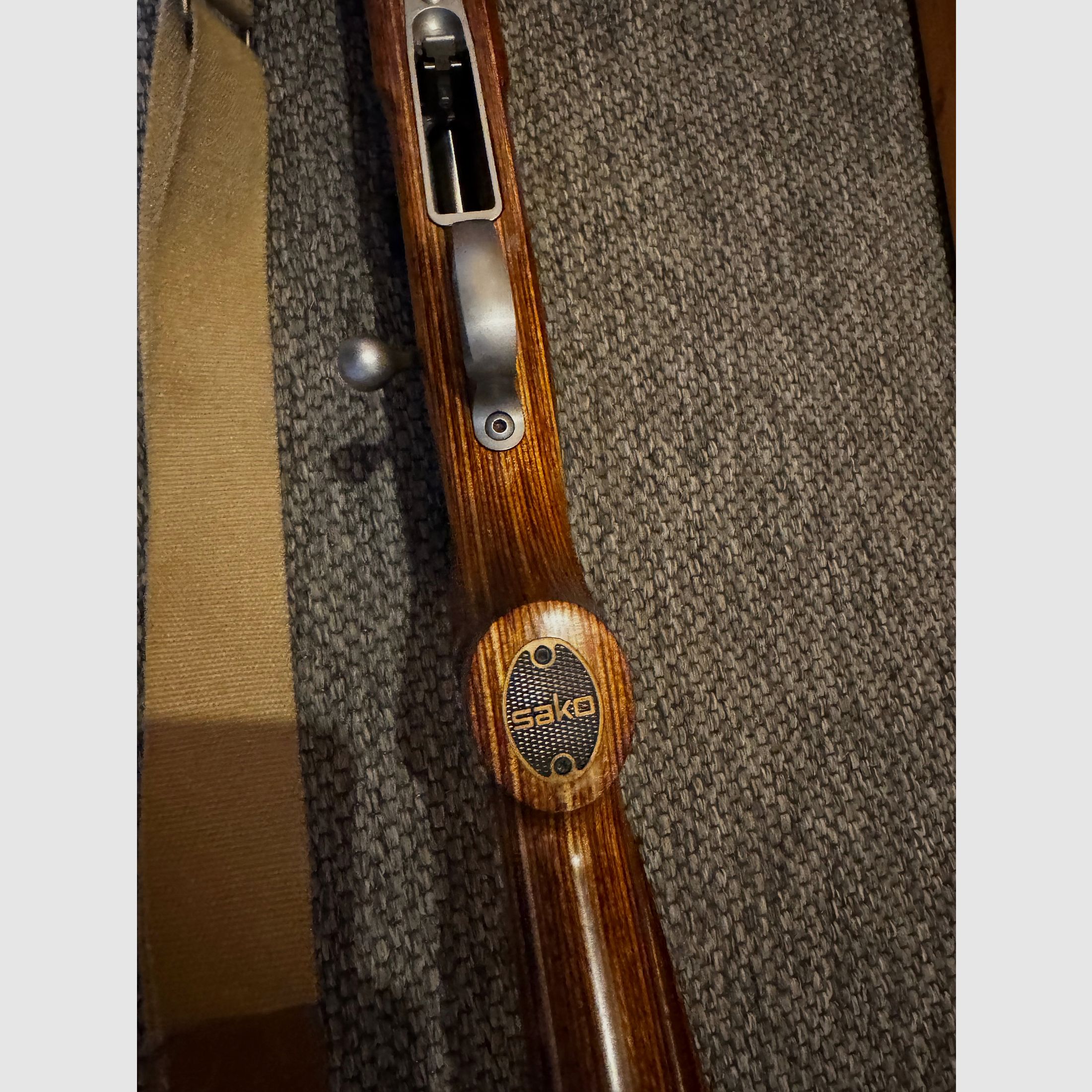 Sako 85 varmint laminated + Zeiss Duralyt  *top*