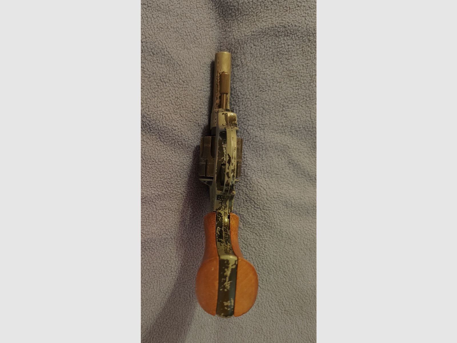 Revólver Umarex Sherlock Holmes PTB 223 antiguo cal. 22 long Platz.