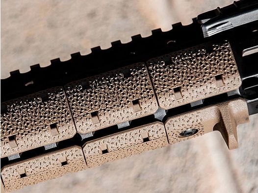 MAGPUL M-LOK Type 2 Railcover Full Slot Flat Dark Earth (FDE)