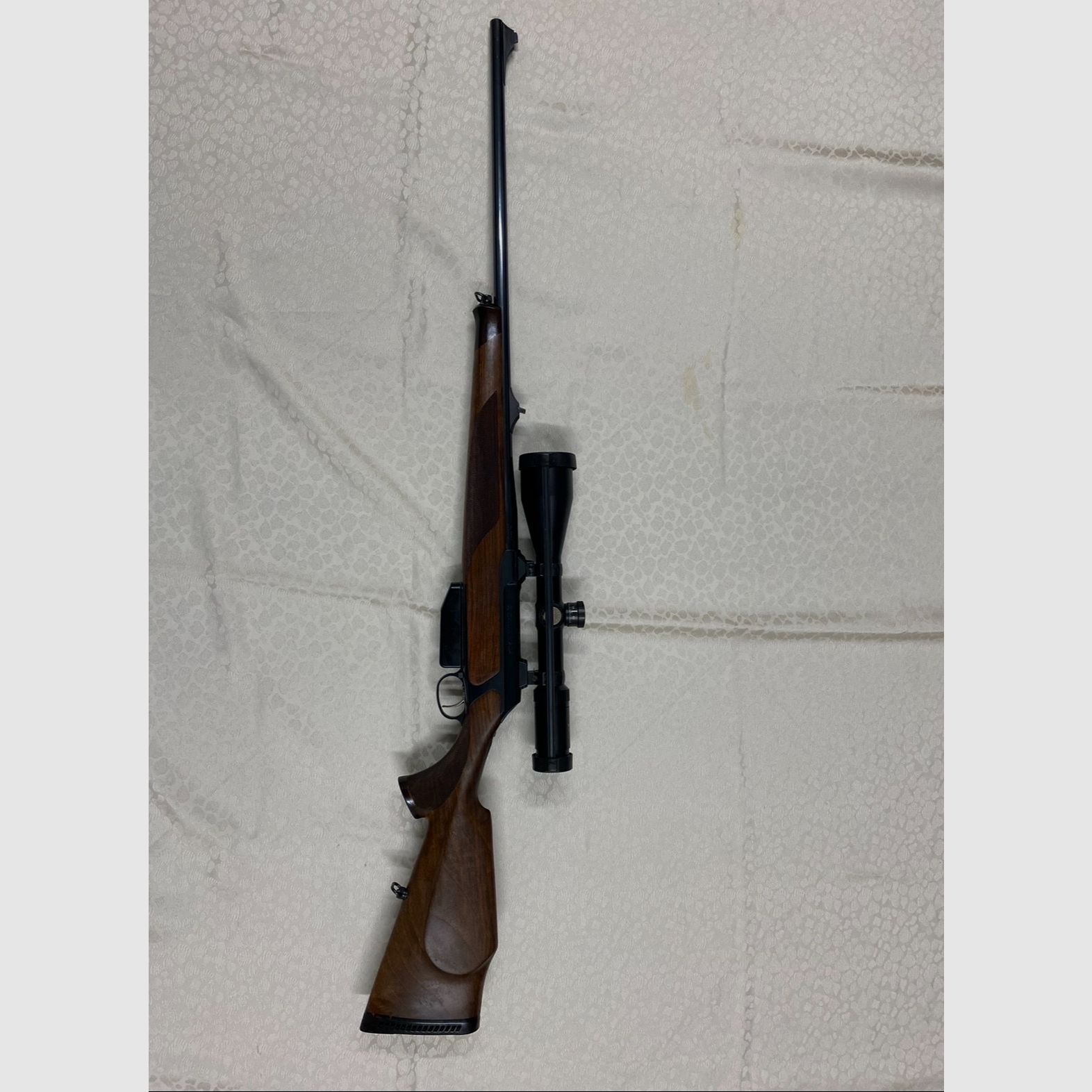 Sauer 202 8x68S con Zeiss Victory Variopoint 3-12x56T con torreta balística