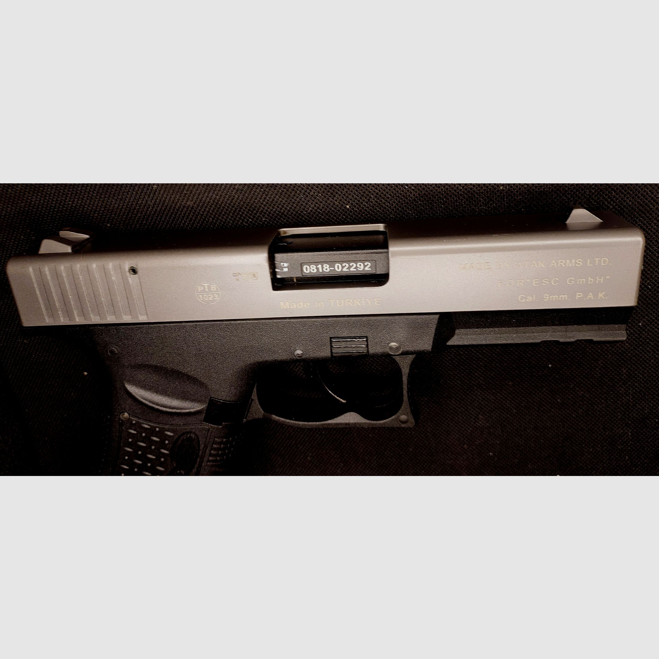 Zoraki 917 blank firing pistol 9mm P.A.K. Titan (PTB 1023)