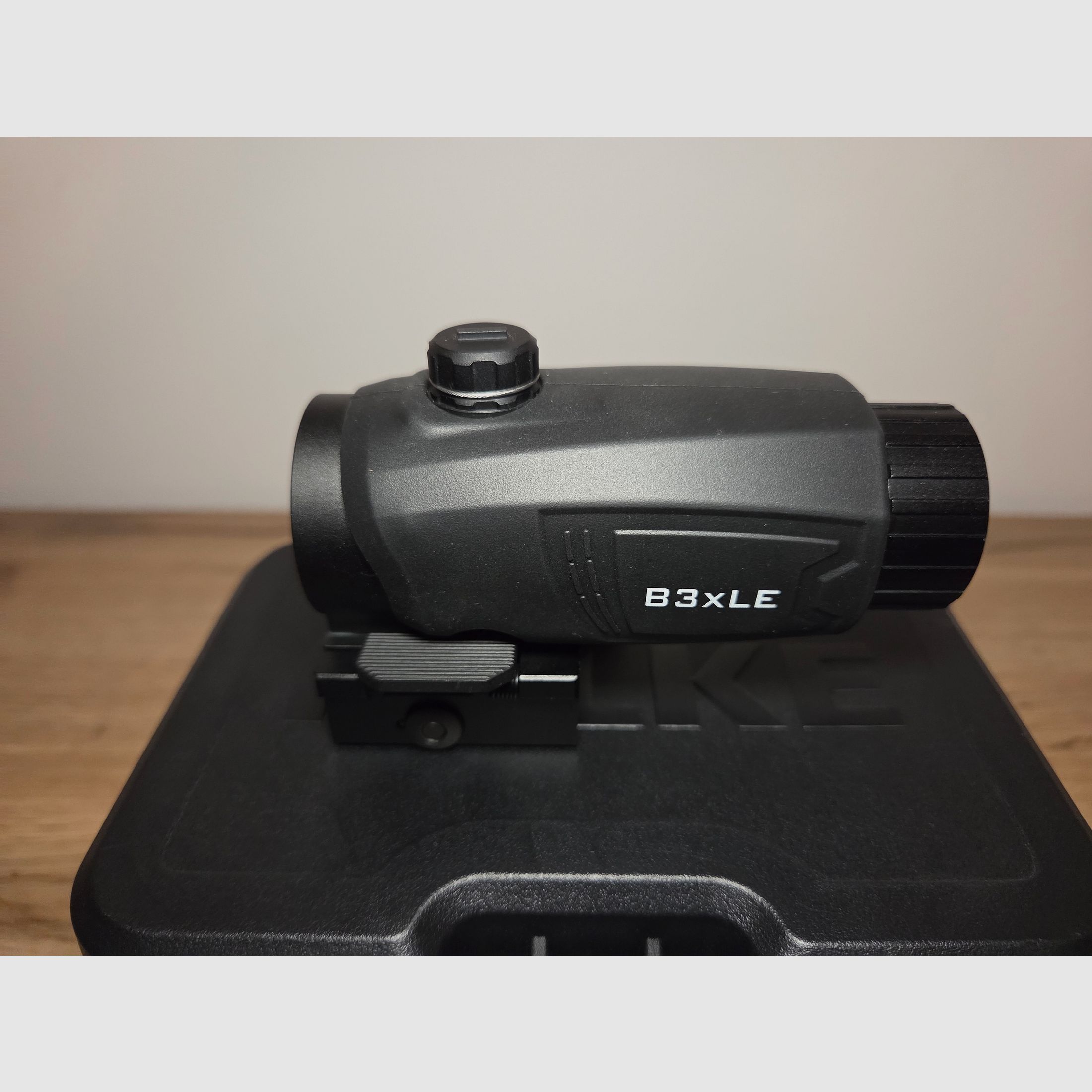 Falke Magnifier B3X LE FlipUp Montage 3 fach Vergrößerungsmodul
