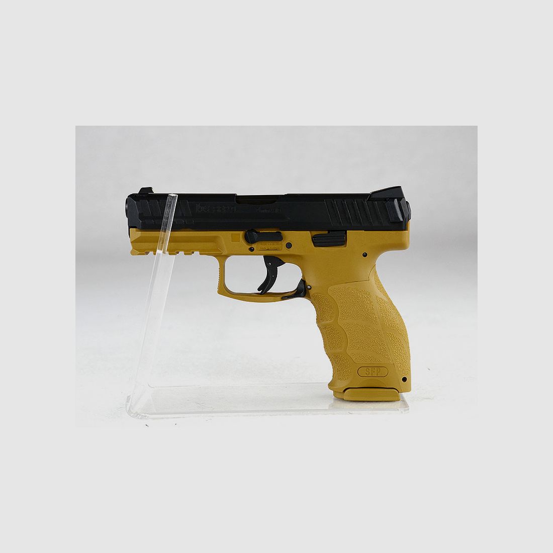 Heckler & Koch SFP9 SF con impugnatura nera