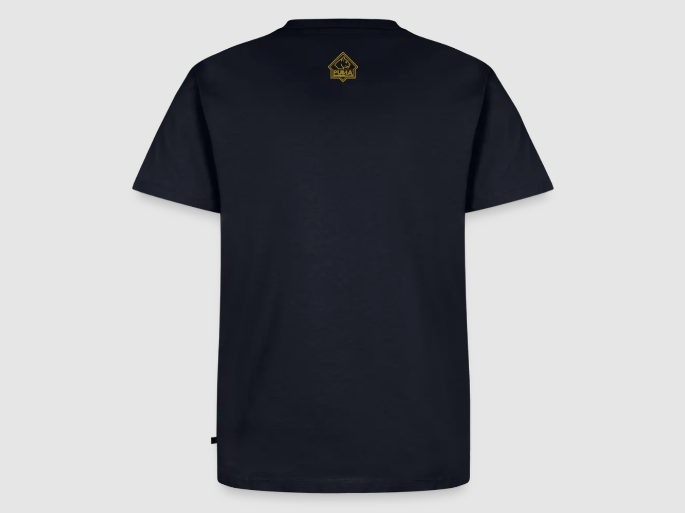 PUMA Men´s Premium T-Shirt "White Hunter Sharp & Strong"