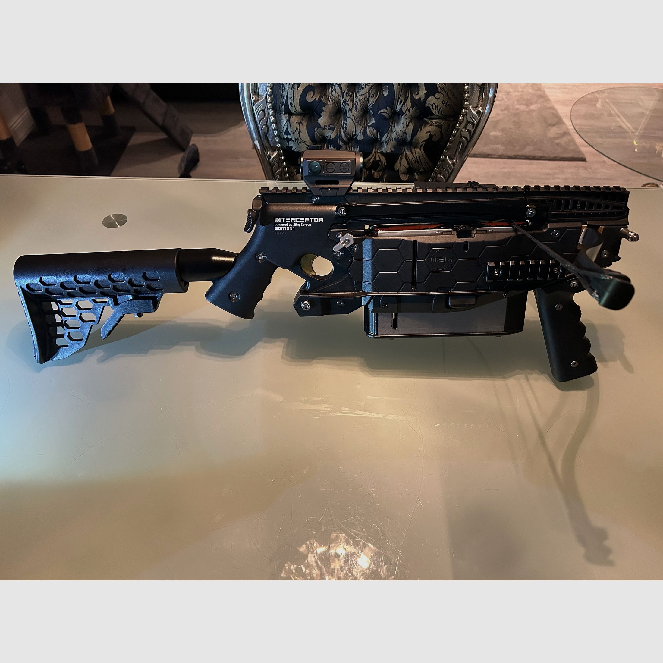 Verkaufe meine Mey Interceptor inkl. Kaufbeleg-Garantie und OVP, viel Zubehör.