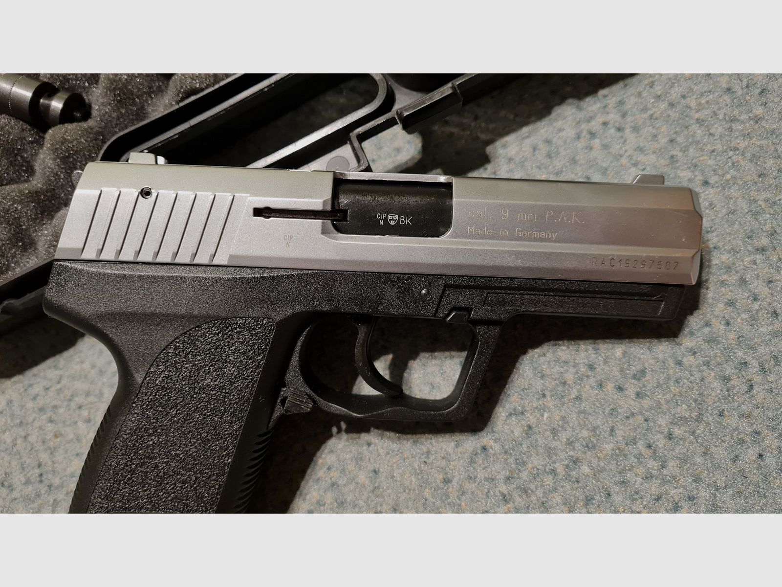 Röhm RG 96 Schreckschuss Pistole vernickelt