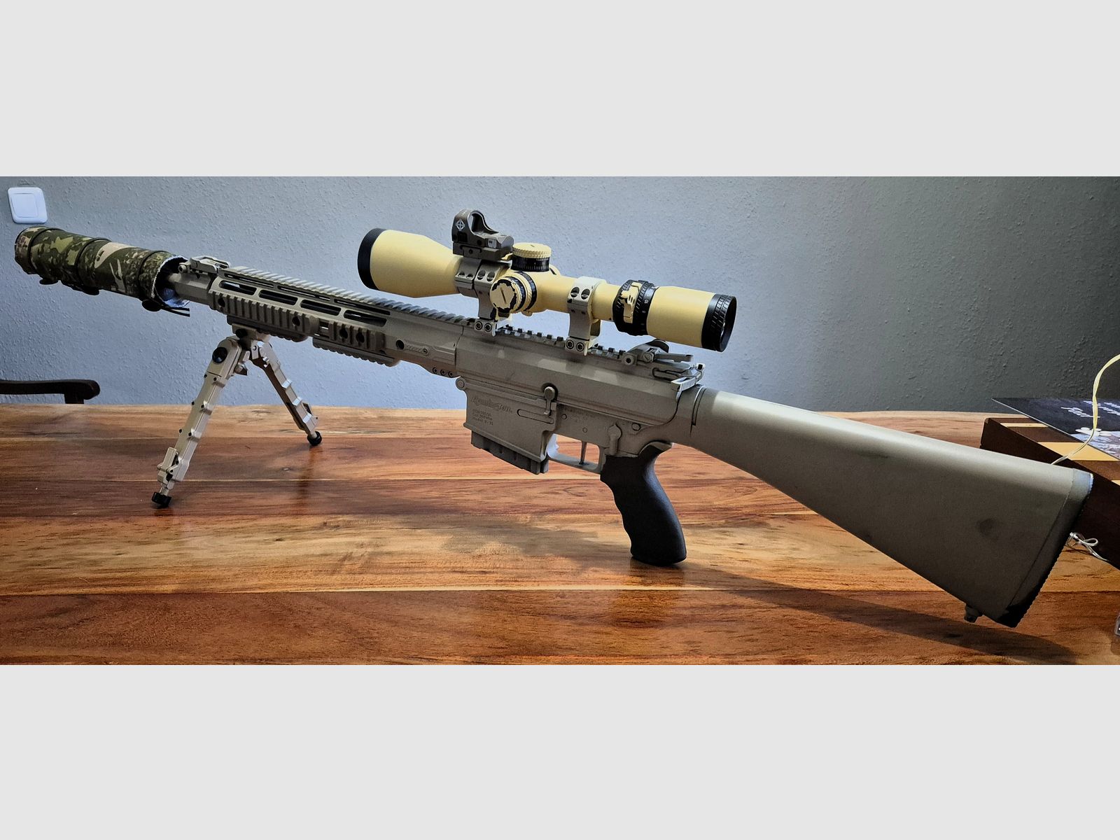 Remington R25 AR-10 in .308 M110 clone in FDE carabina semiautomatica
