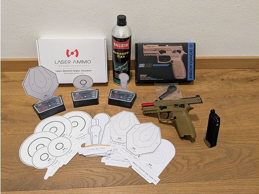  Come nuovo: Laser Ammo M18 Laser rosso (Blowback) incluso 3 IMTTS Targets, obiettivi aggiuntivi e gas