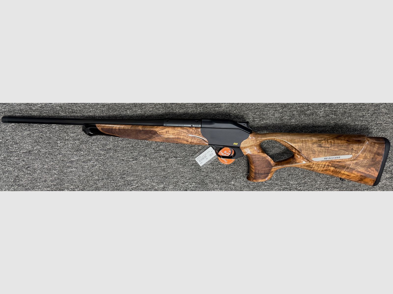 Blaser R8 Professional Success Bois .30-06 + Filetage de bouche + Raccourcissement de canon 52cm