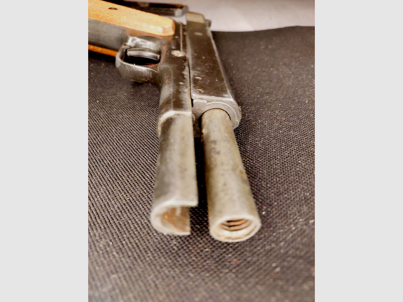 ME 8 General blank firing pistol cal. 8 mm bang (PTB 437) launch cup + 2 magazines