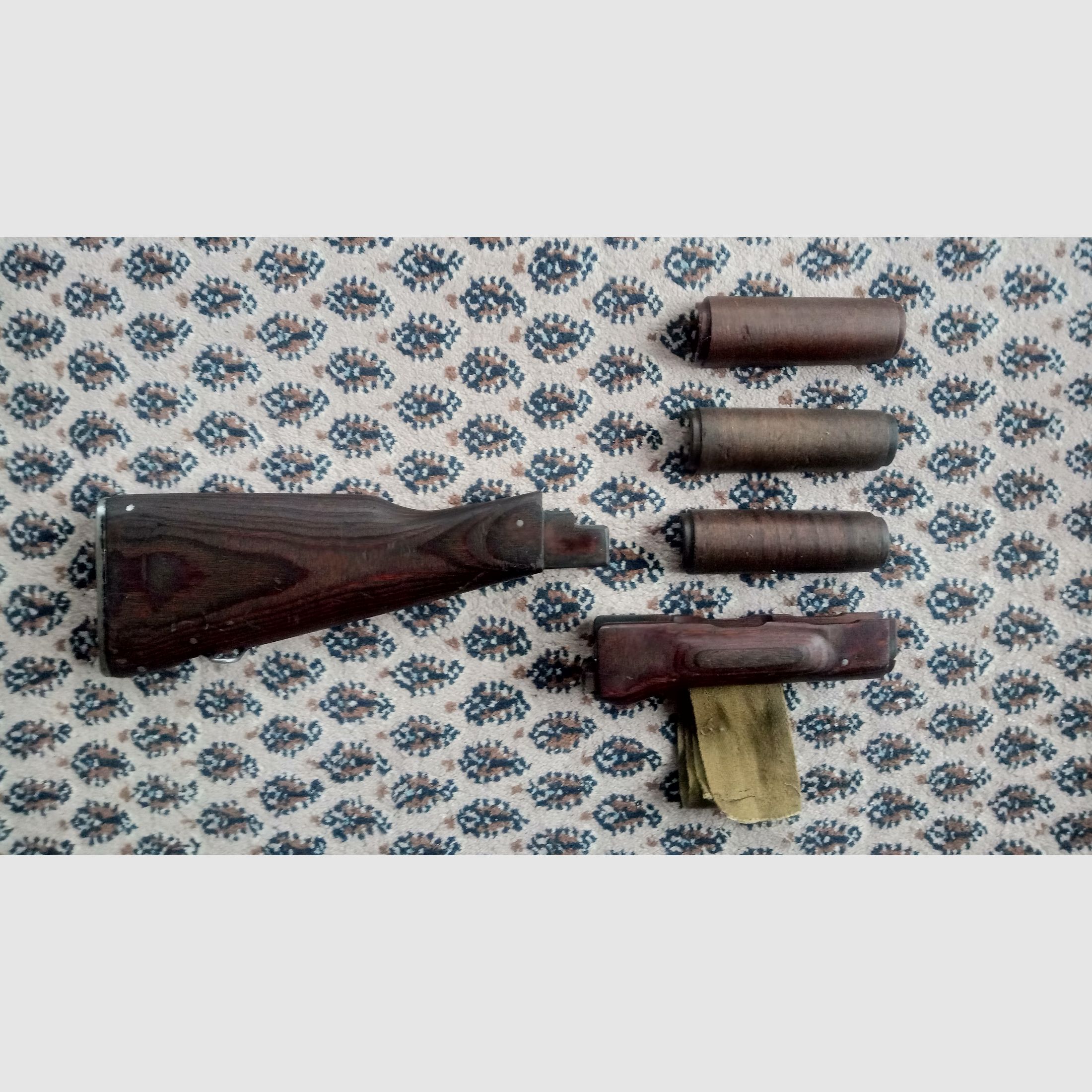 AK stock set wood laminate dark brown presumably Russian // stock and handguard // AKM & AK74 / can also be fitted into Cybergun GSG Co2 AK47