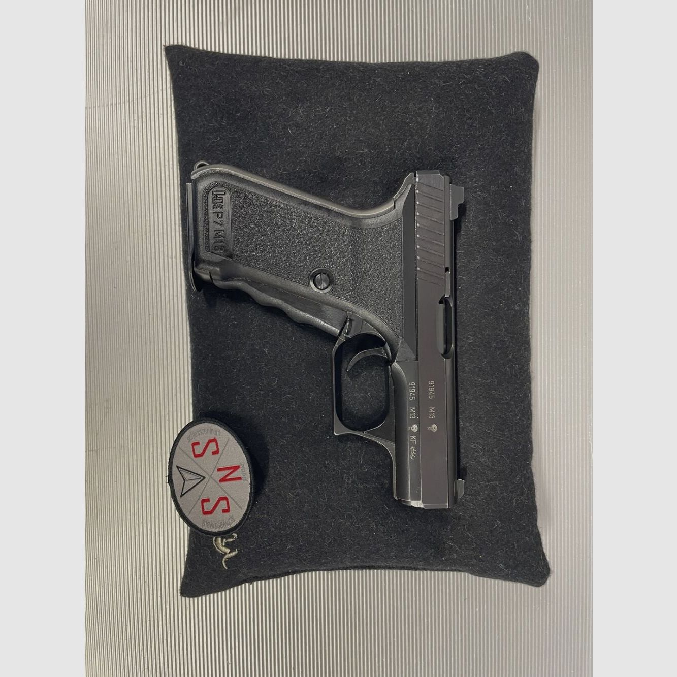 Heckler & Koch HK P7 M13 + 2 x 20er-Magazine