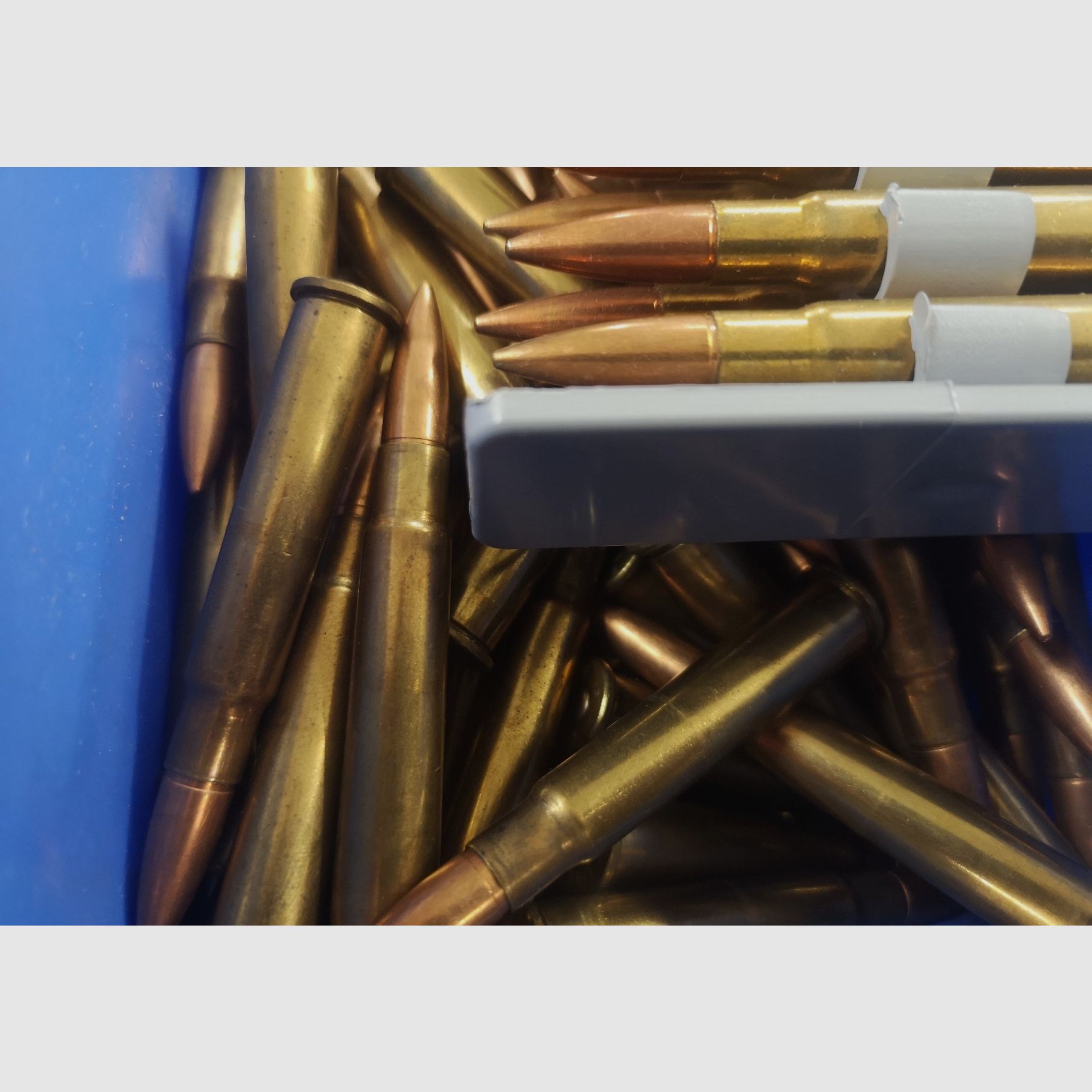 303 British 250 Stk. VMJ und 50 Hülsen mit Zünder