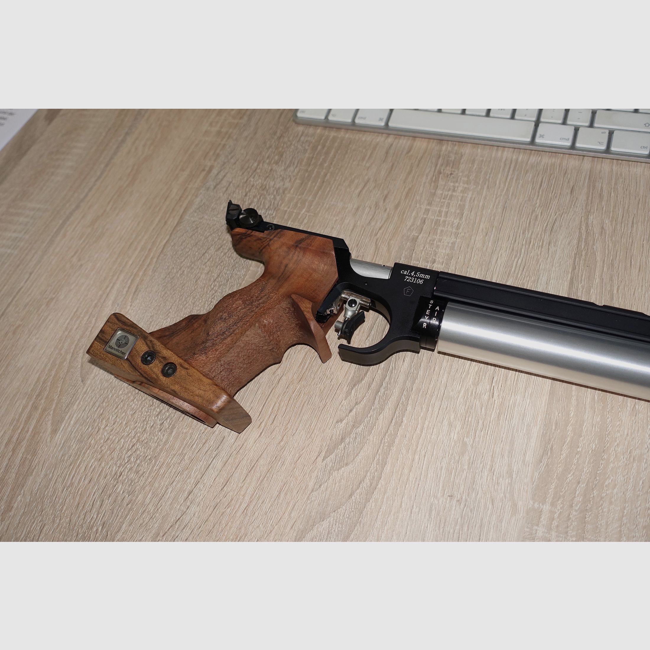 TOP Angebot neuwertige Steyr LP10 Pressluft Matchpistole / Bitte lesen!