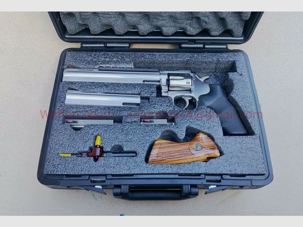 Dan Wesson Arms, Monson / Mass. U.S.A Model 715-VH, Stainless - Combo