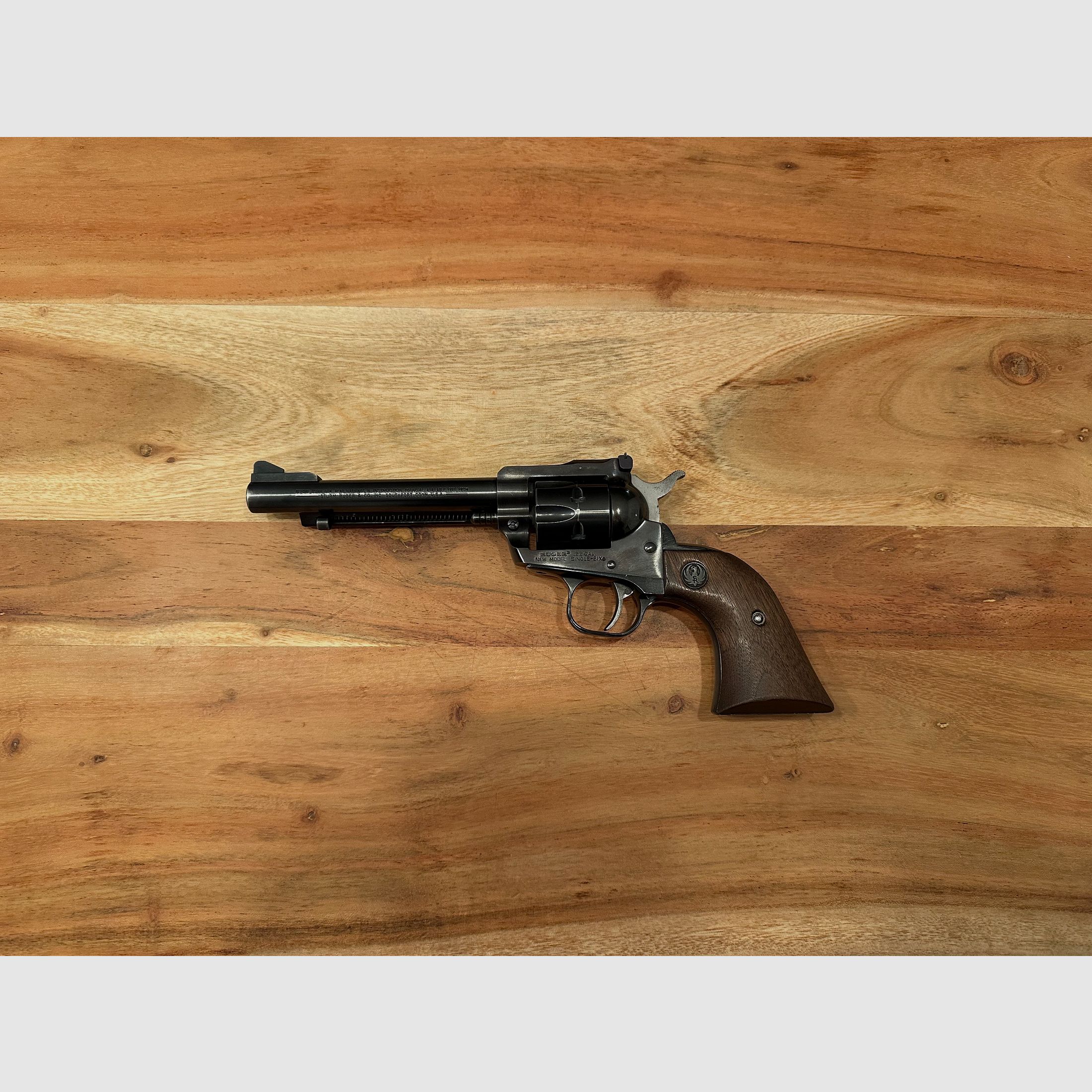 Ruger Single Six Revolver .22lr / .22 WinMag 